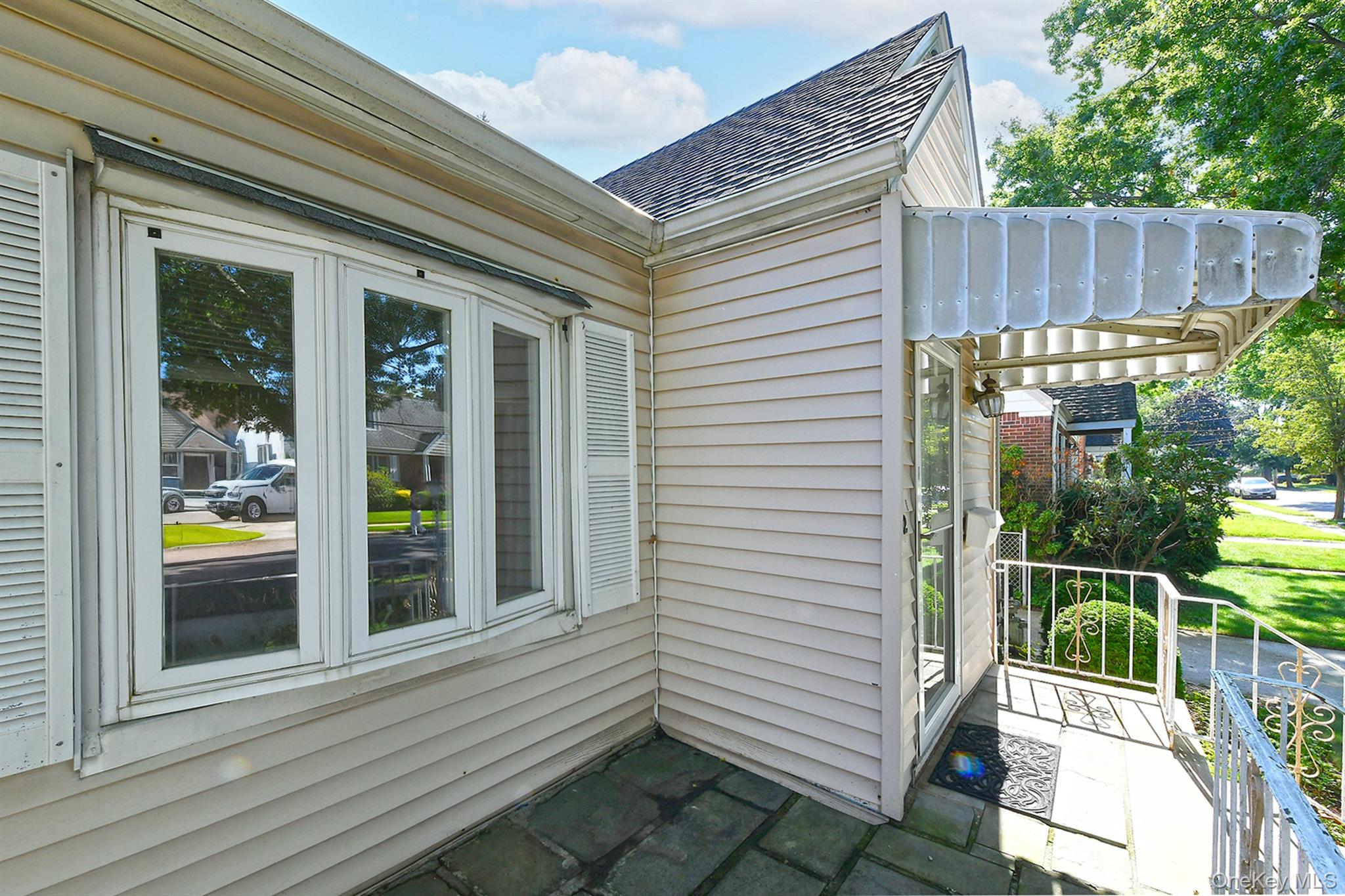 12 Hull Avenue — photo 5