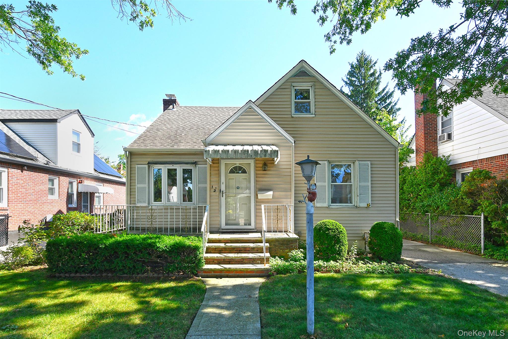 12 Hull Avenue, New Hyde Park