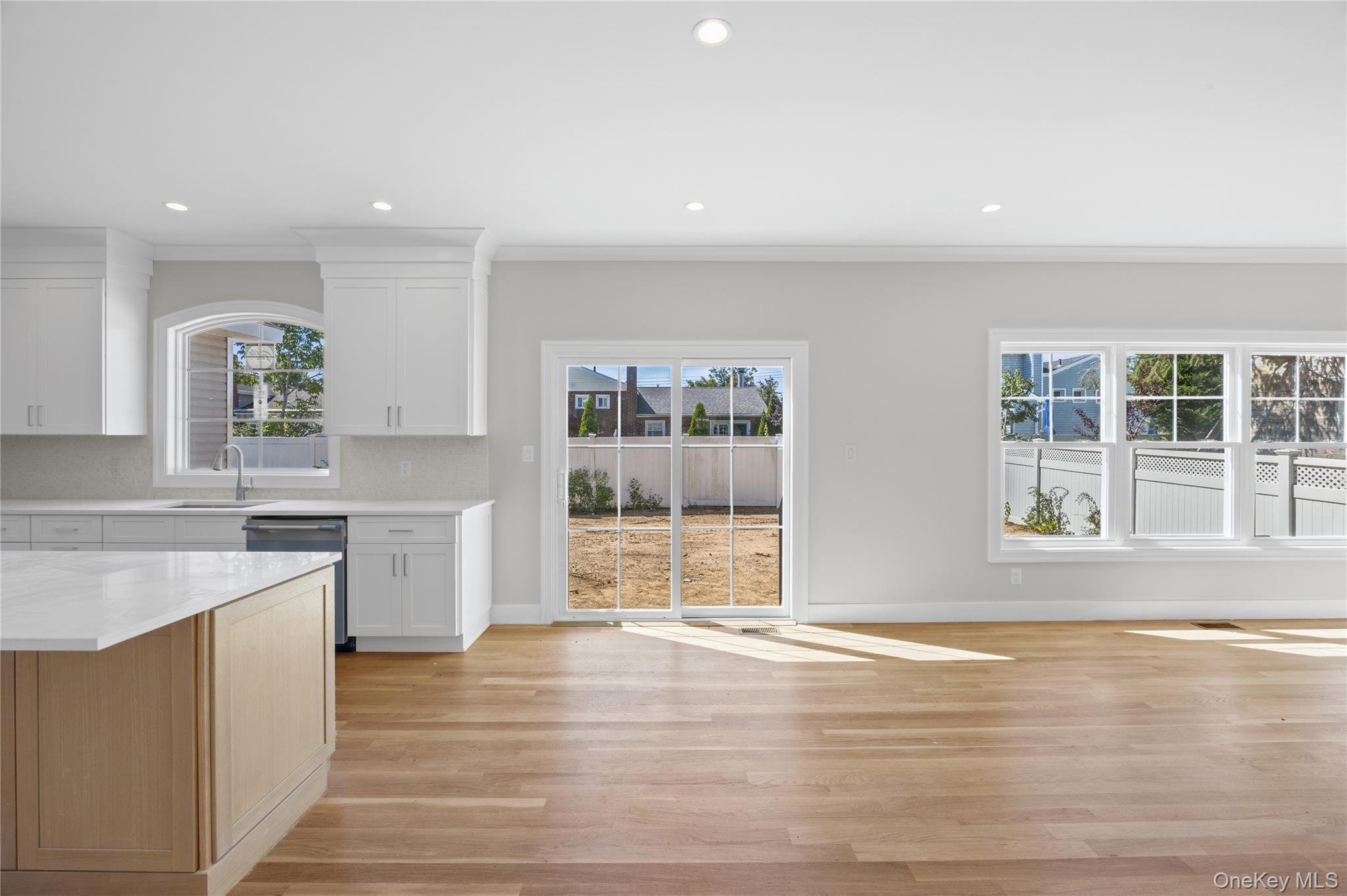 366 Broadway — photo 16