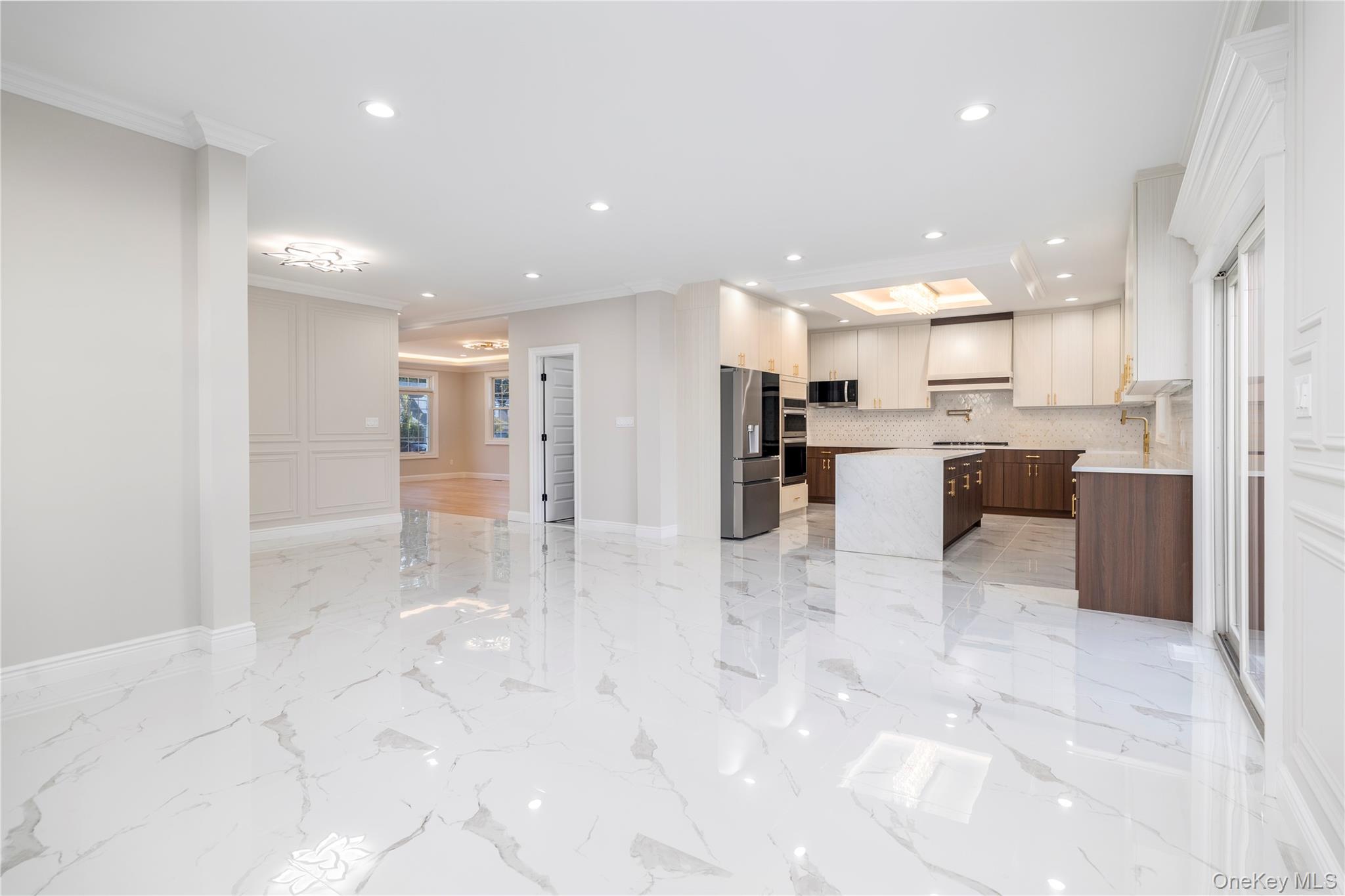 76 Gerard Avenue — photo 11