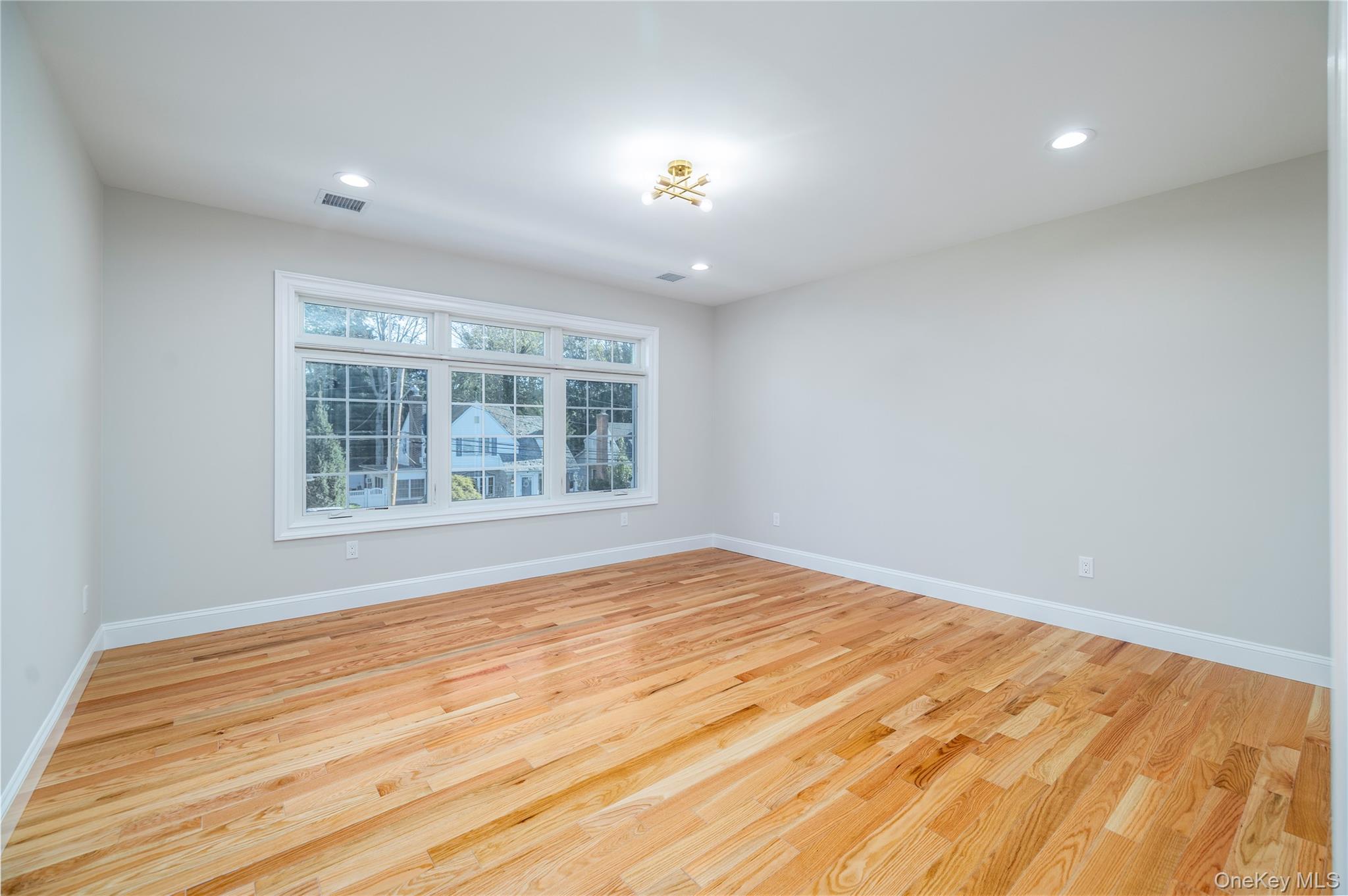 76 Gerard Avenue — photo 17