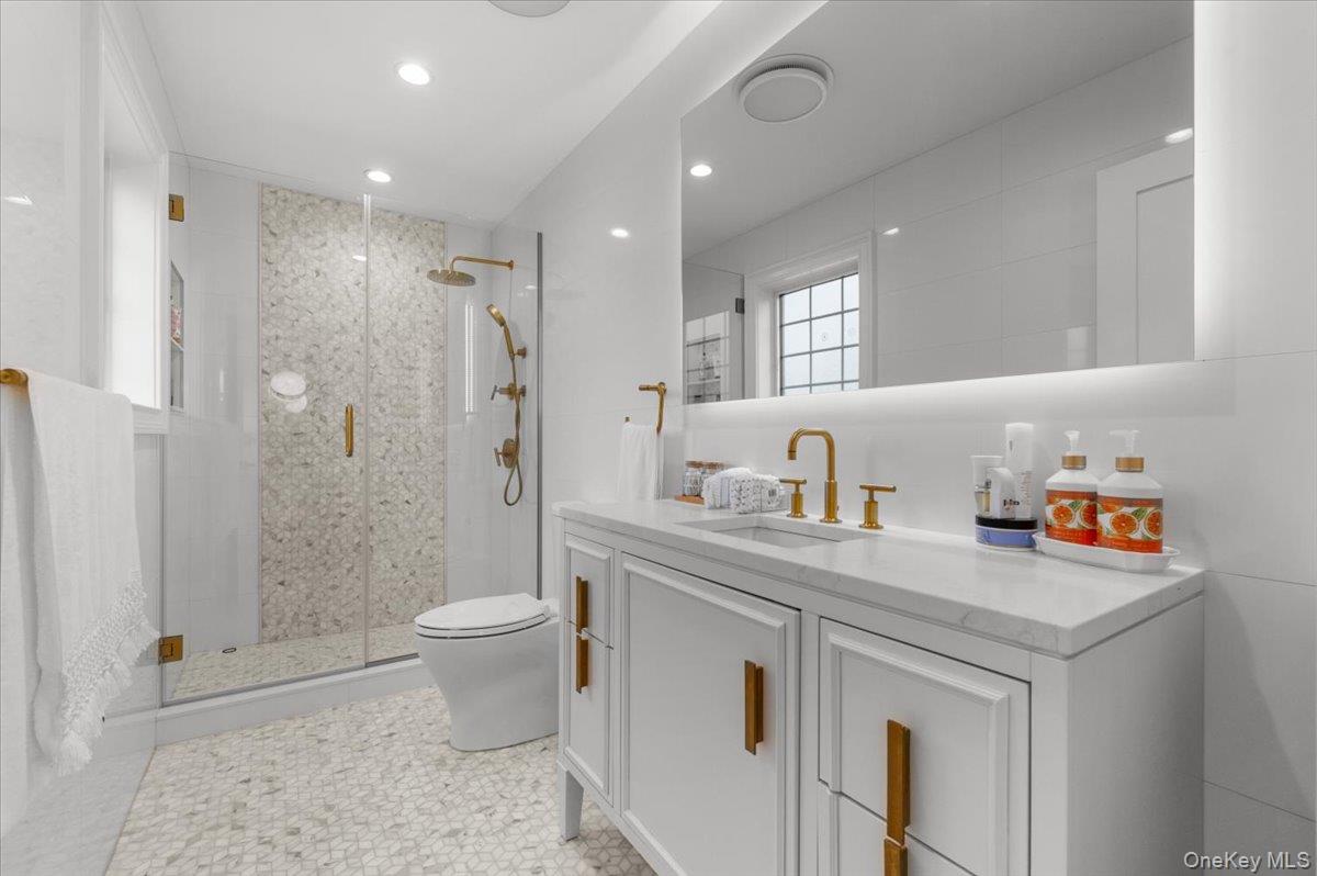 105 Woodhill Lane — photo 32