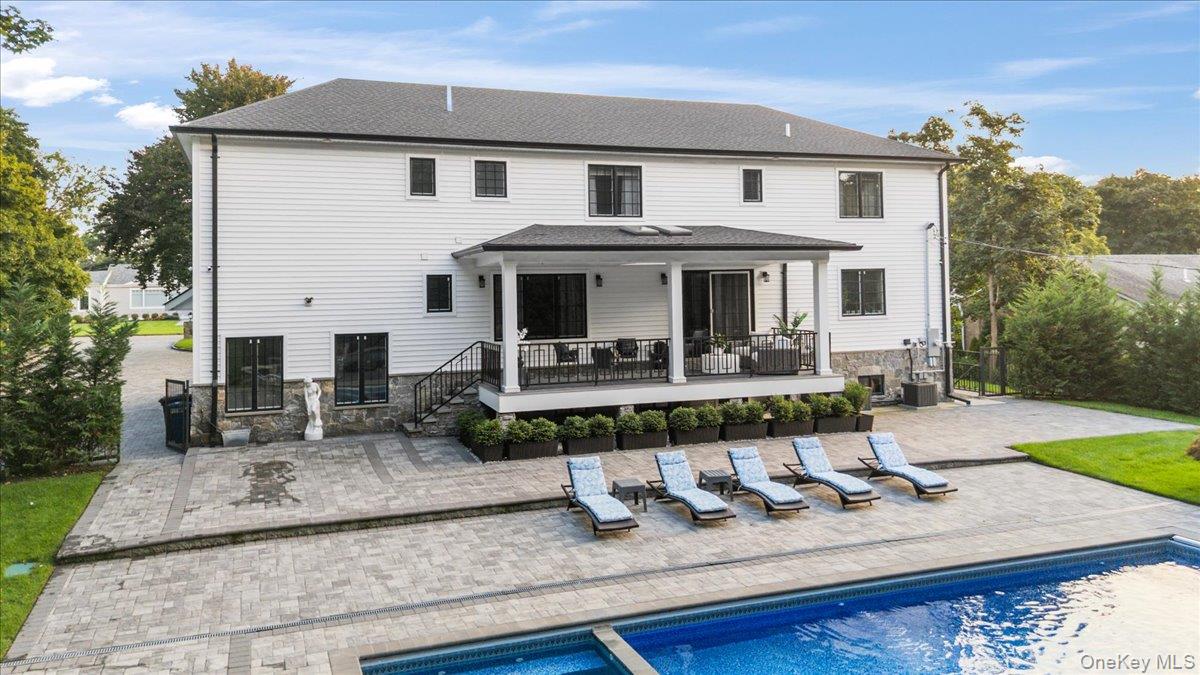 105 Woodhill Lane — photo 45