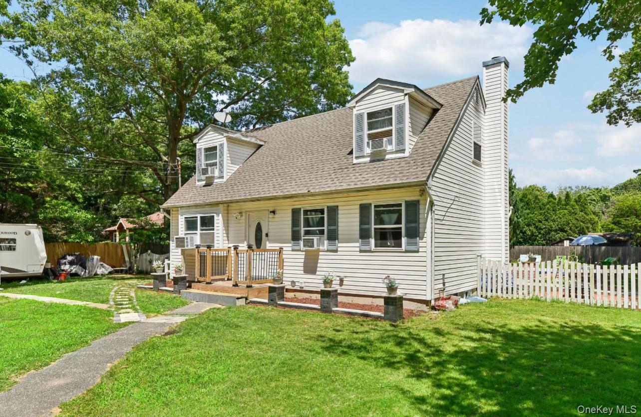 466 Auborn Avenue — photo 2