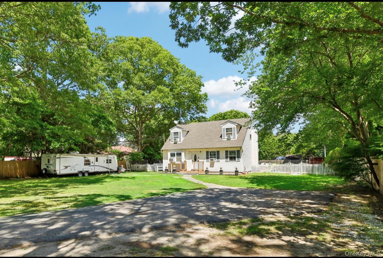 466 Auborn Avenue — photo 3