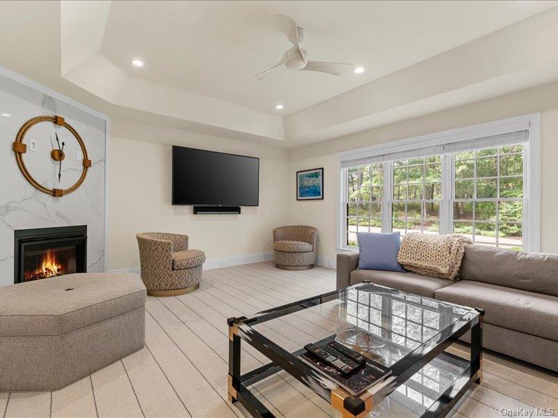 421 Edge of Woods Road — photo 13