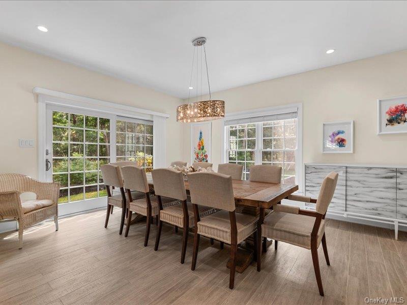 421 Edge of Woods Road — photo 14