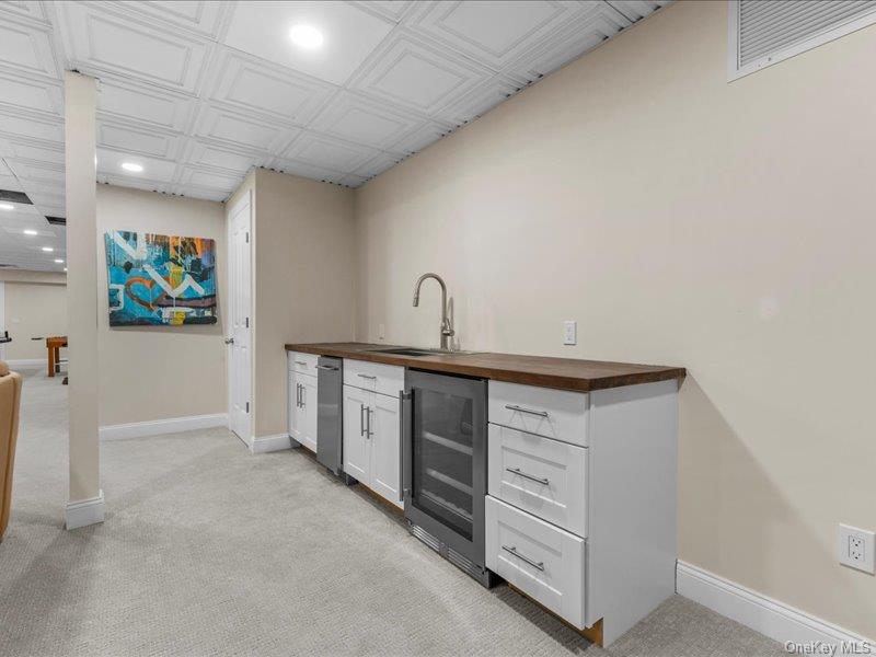421 Edge of Woods Road — photo 26