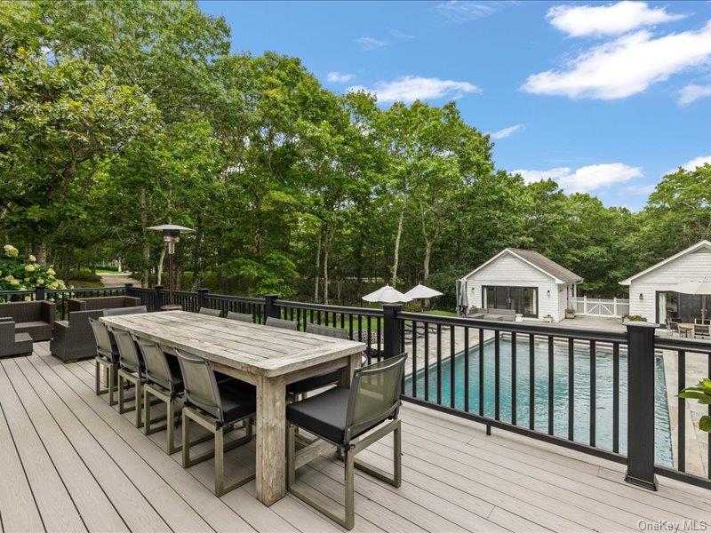 421 Edge of Woods Road — photo 30