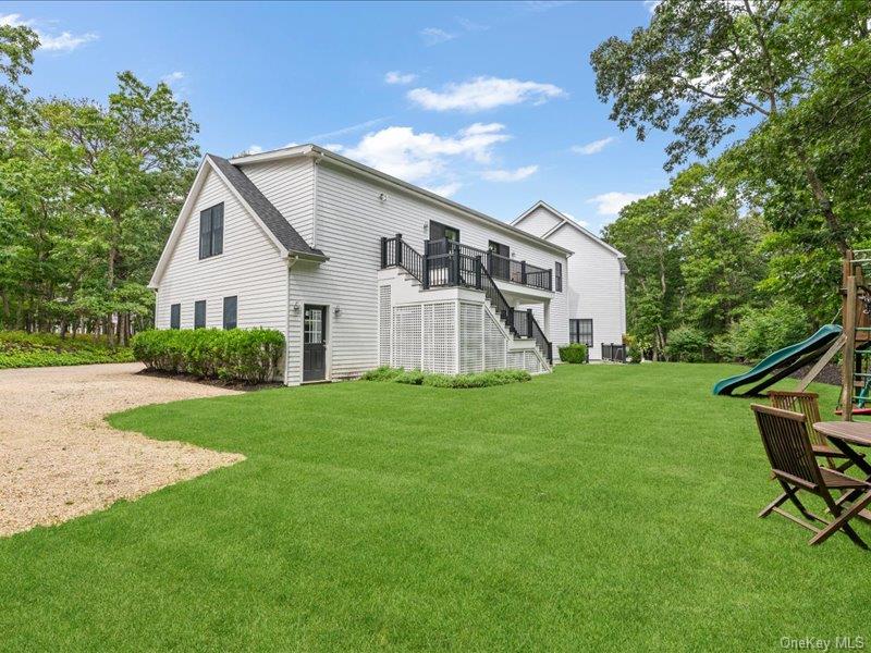 421 Edge of Woods Road — photo 39