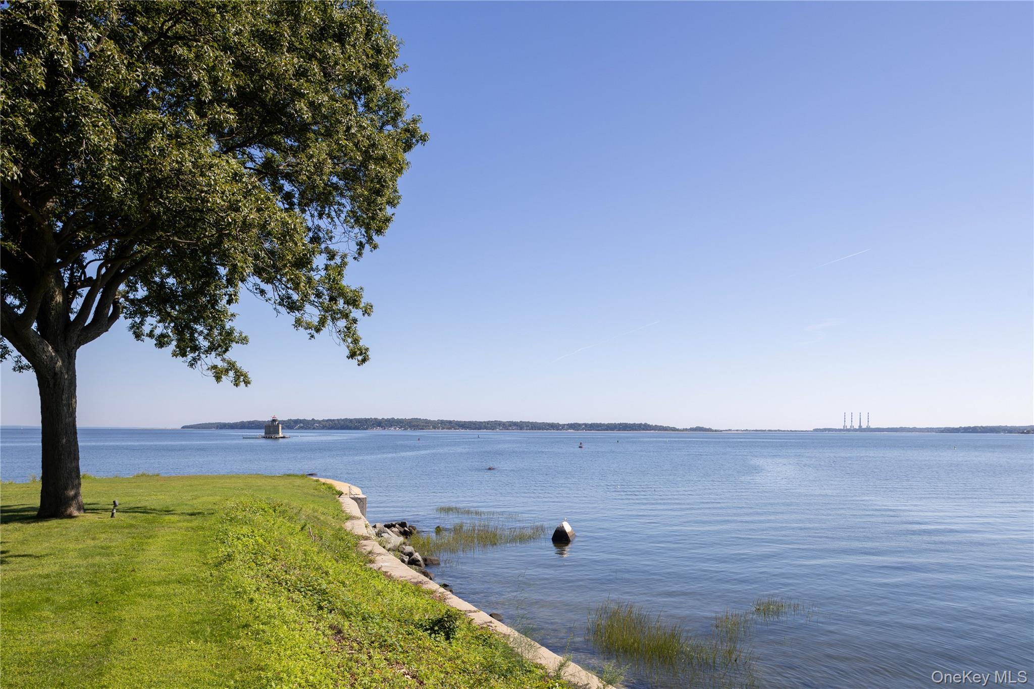 7 Lighthouse Point — photo 14