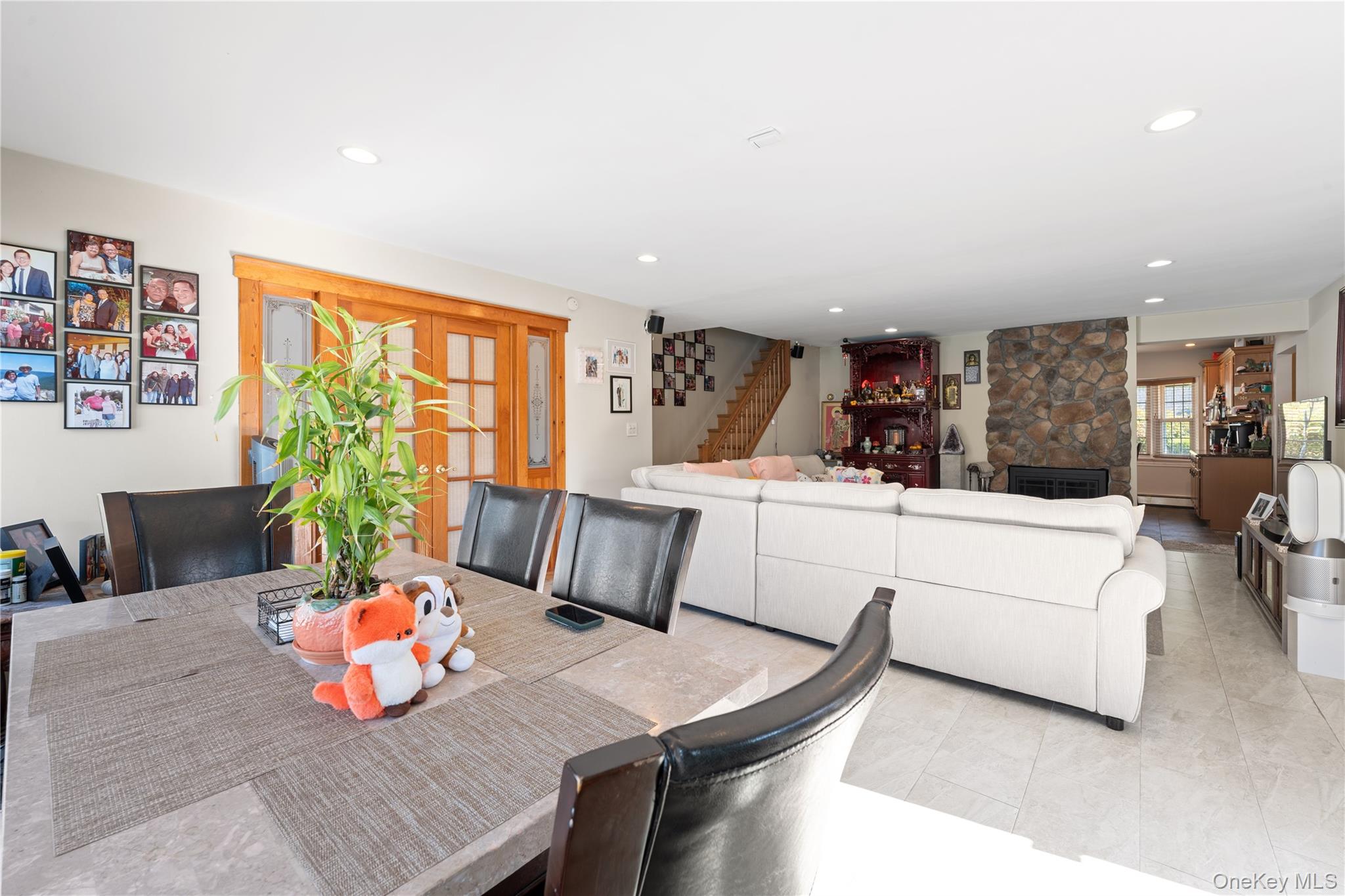 27 Eden Lane — photo 4