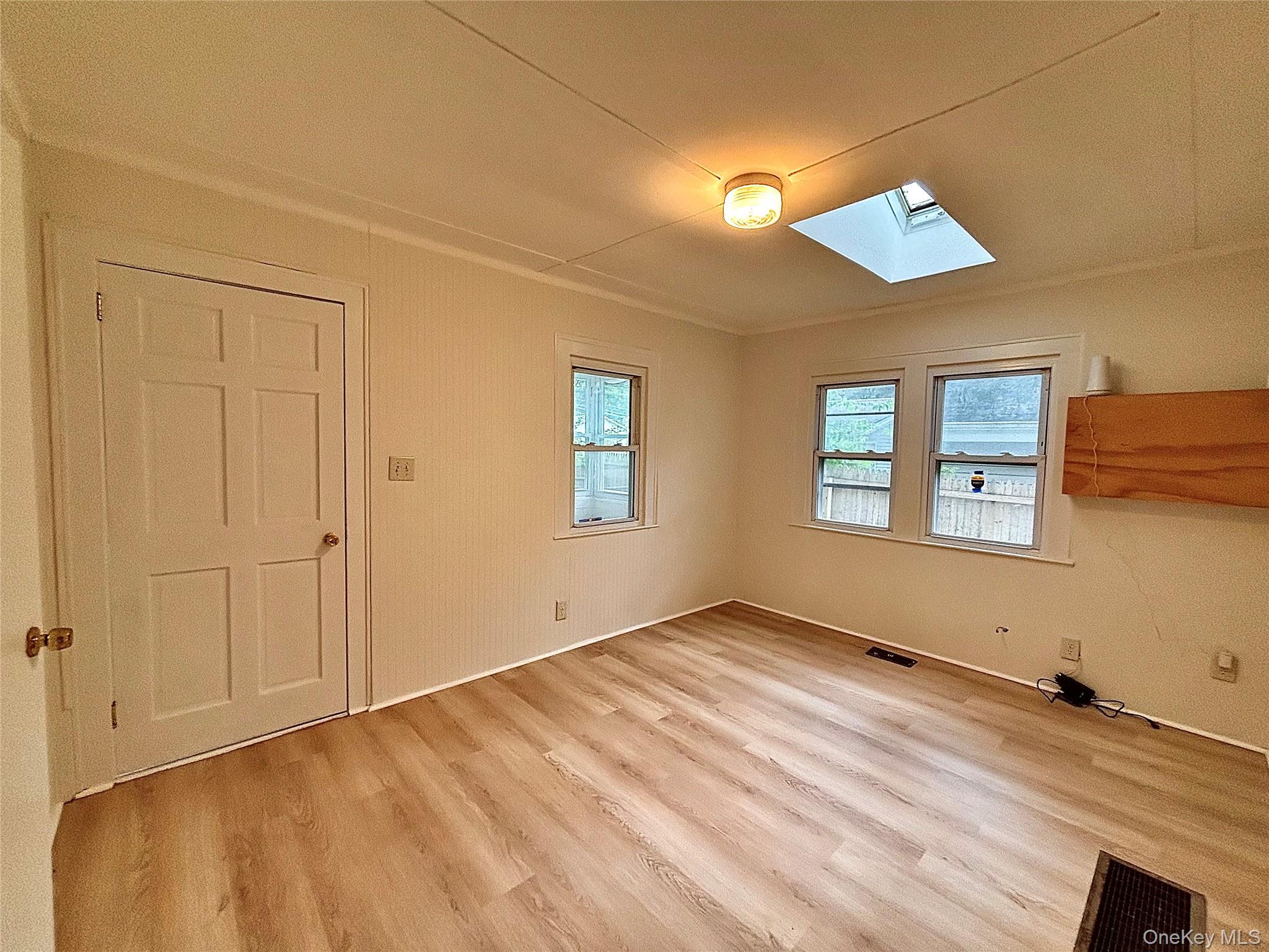 103 Maple Street — photo 8