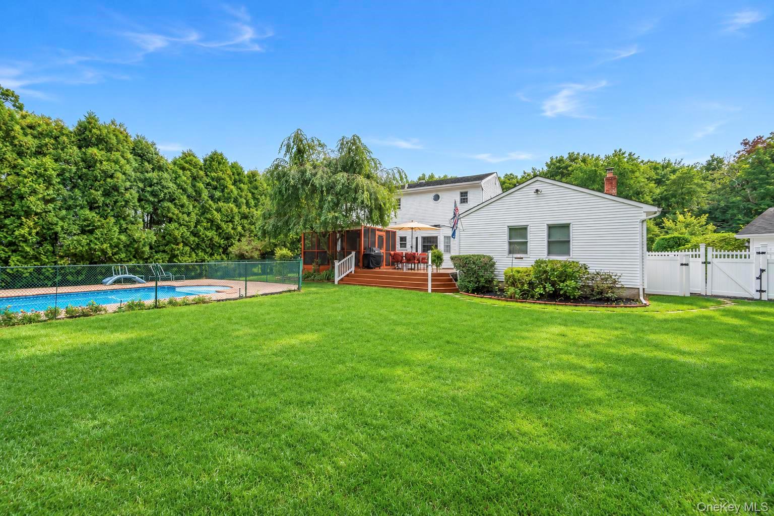 124 Bayview Drive — photo 37