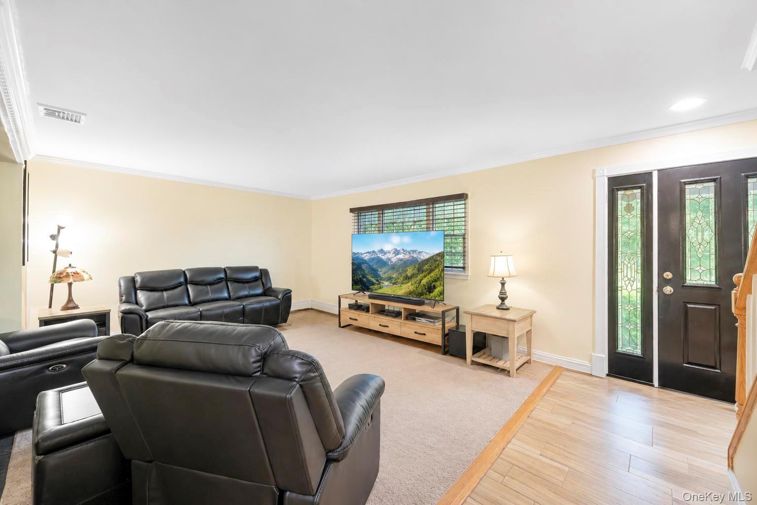 124 Bayview Drive — photo 10