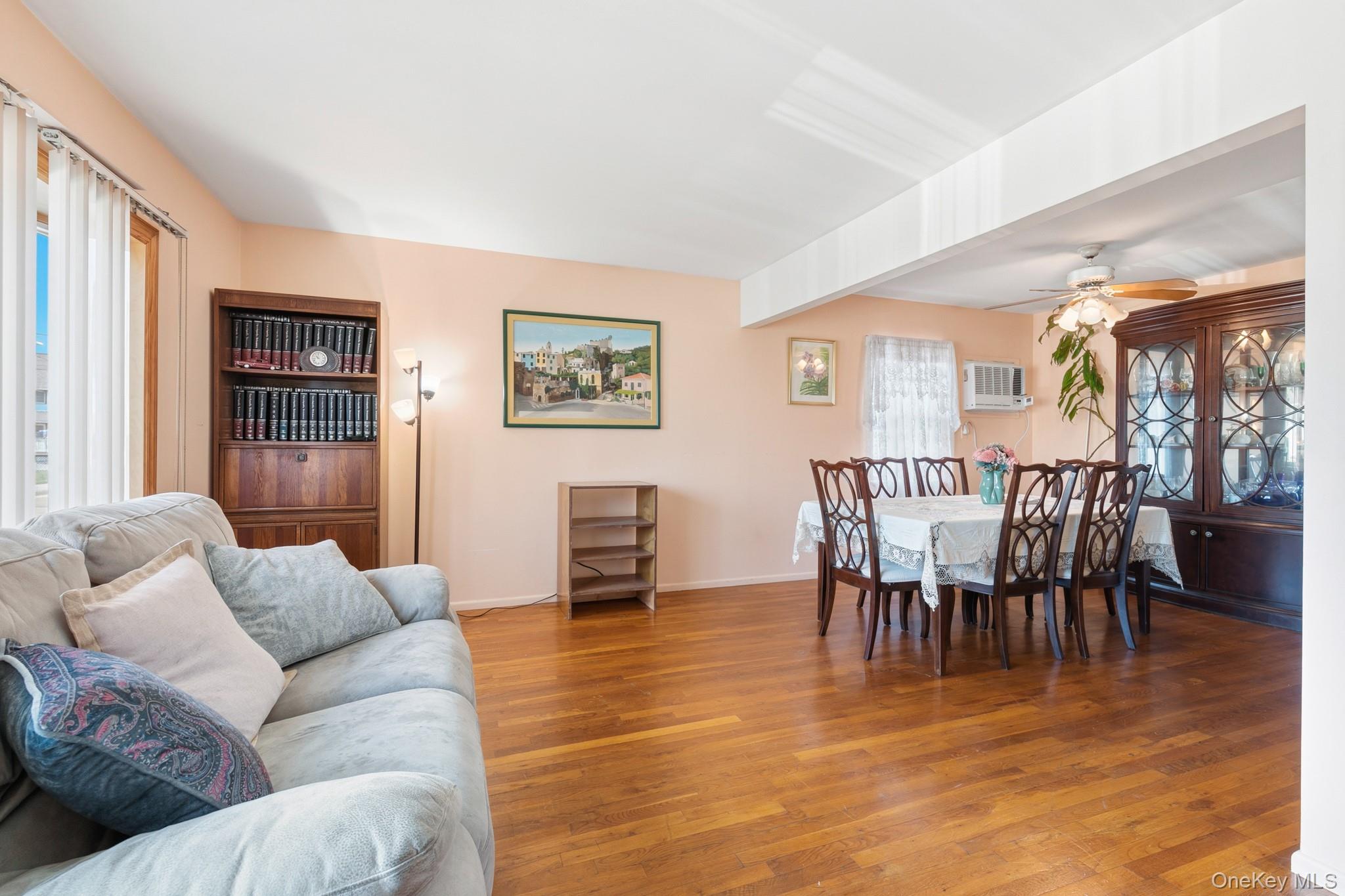 19 Acorn Place — photo 4