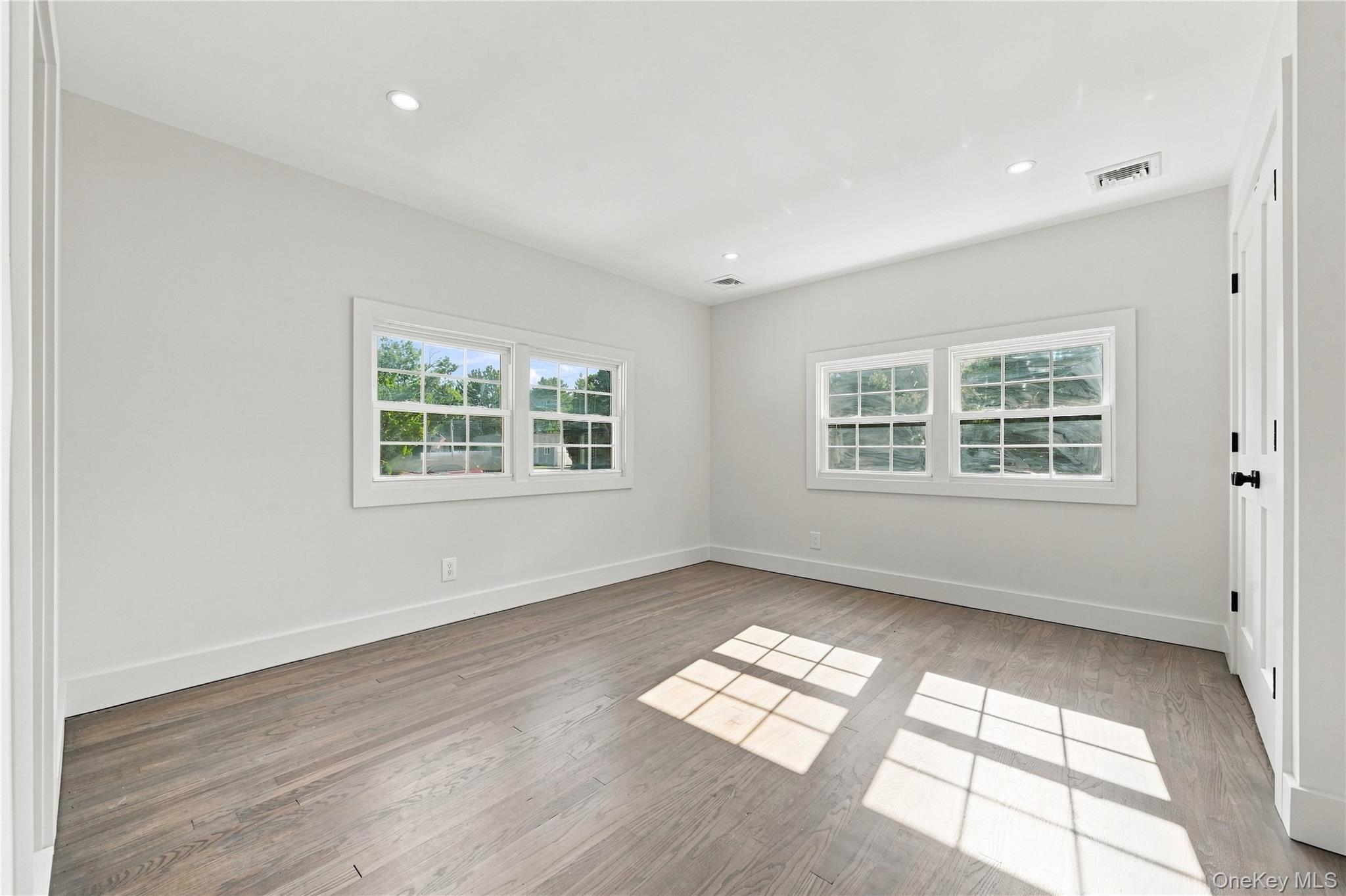 13 Campbell Lane — photo 20