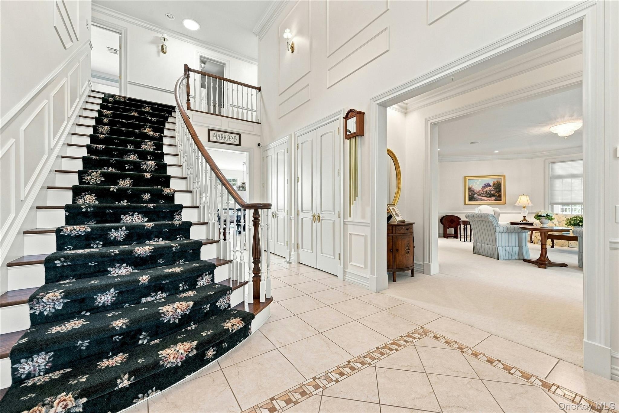 3 Crescent Drive — photo 2