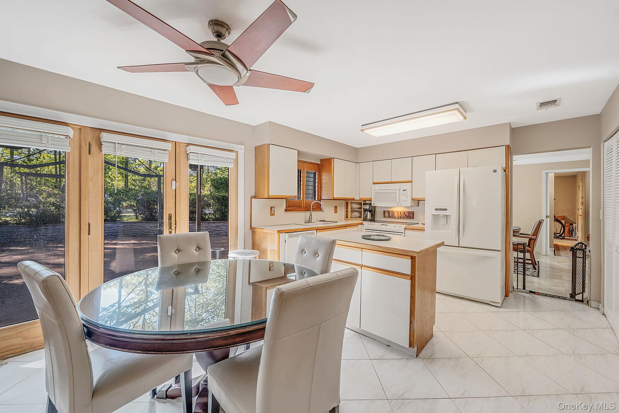 35 Hastings Drive — photo 8