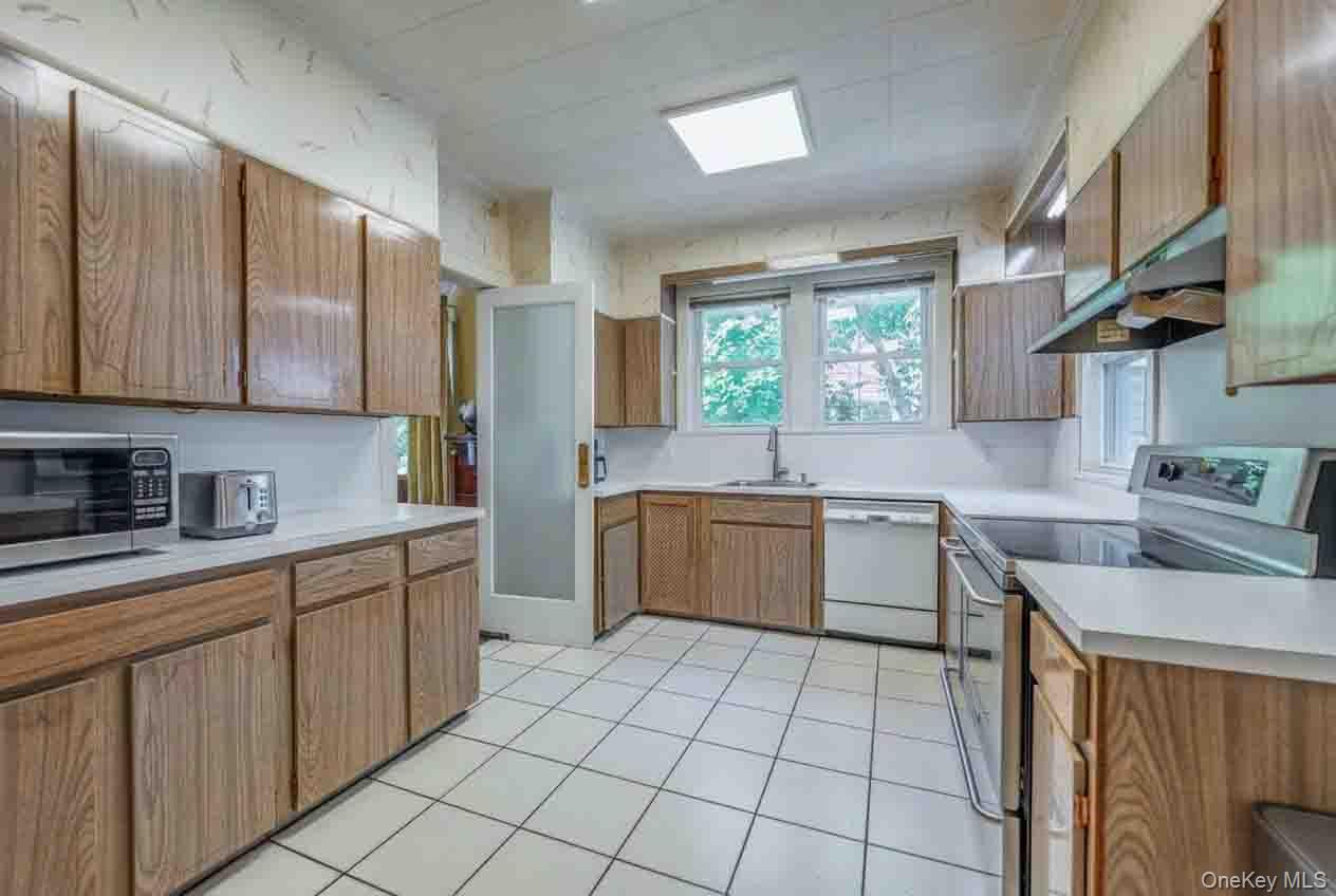 112 Harrison Street — photo 14