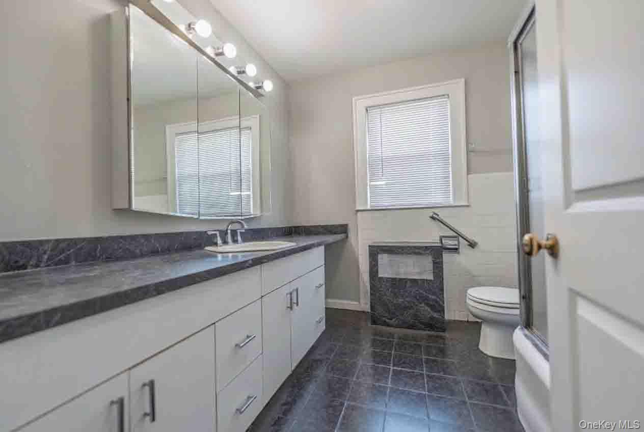 112 Harrison Street — photo 23