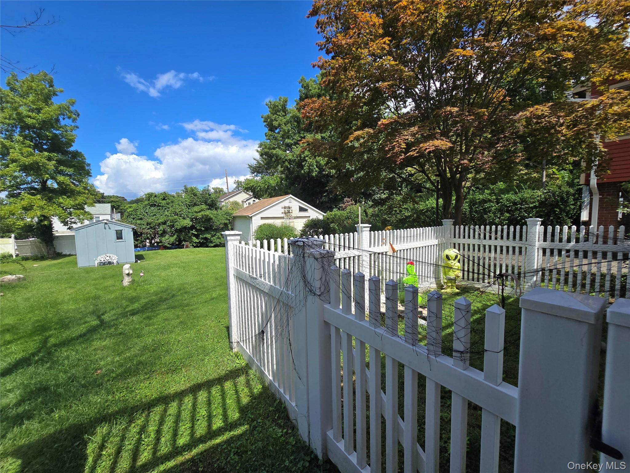 37 Marino Avenue — photo 24