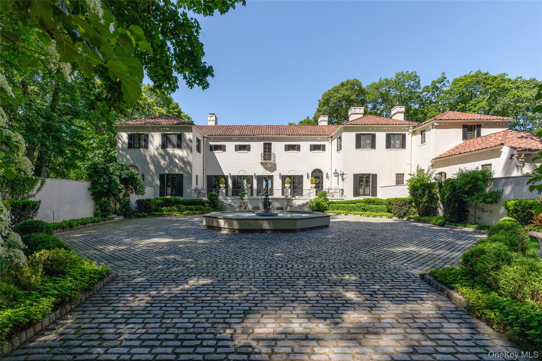 100 Horseshoe Road, Mill Neck