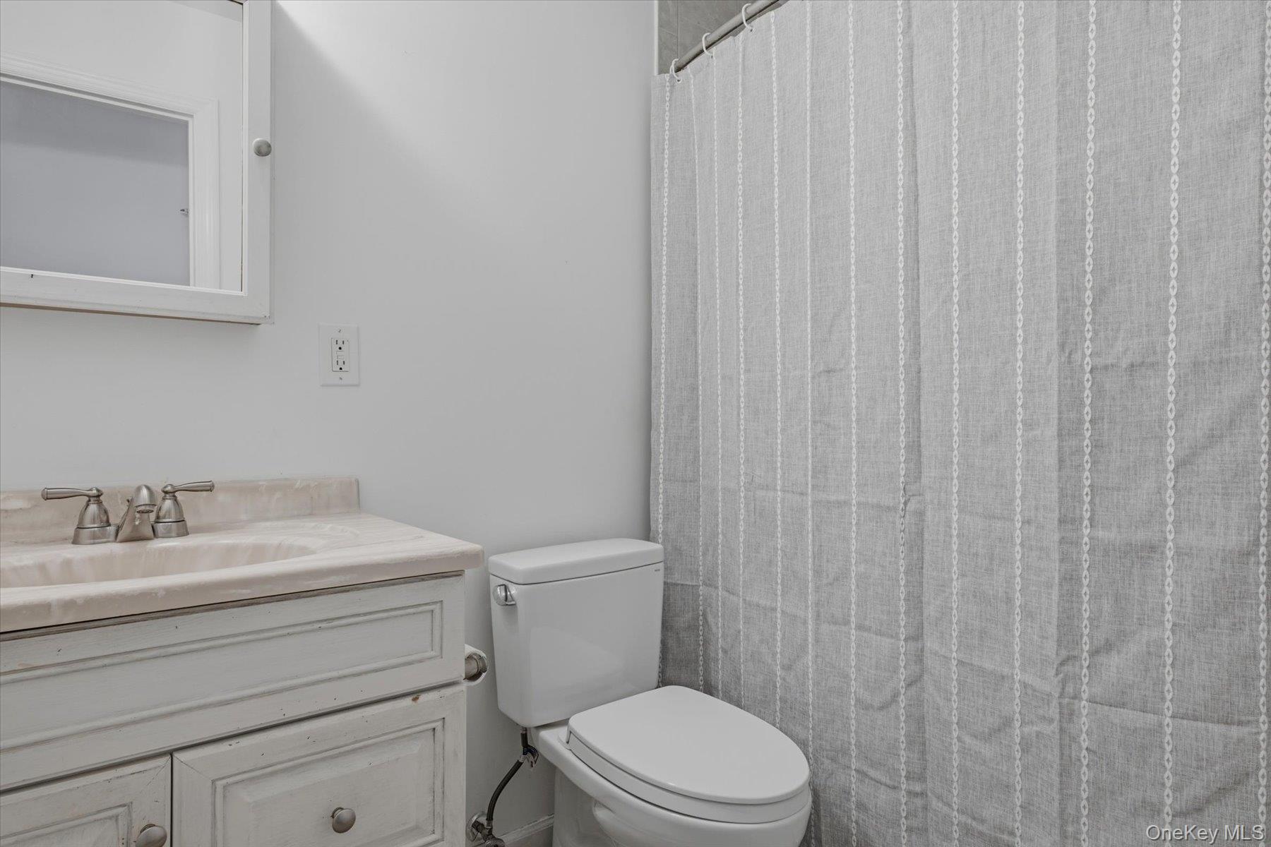 772 Pulaski Road — photo 13