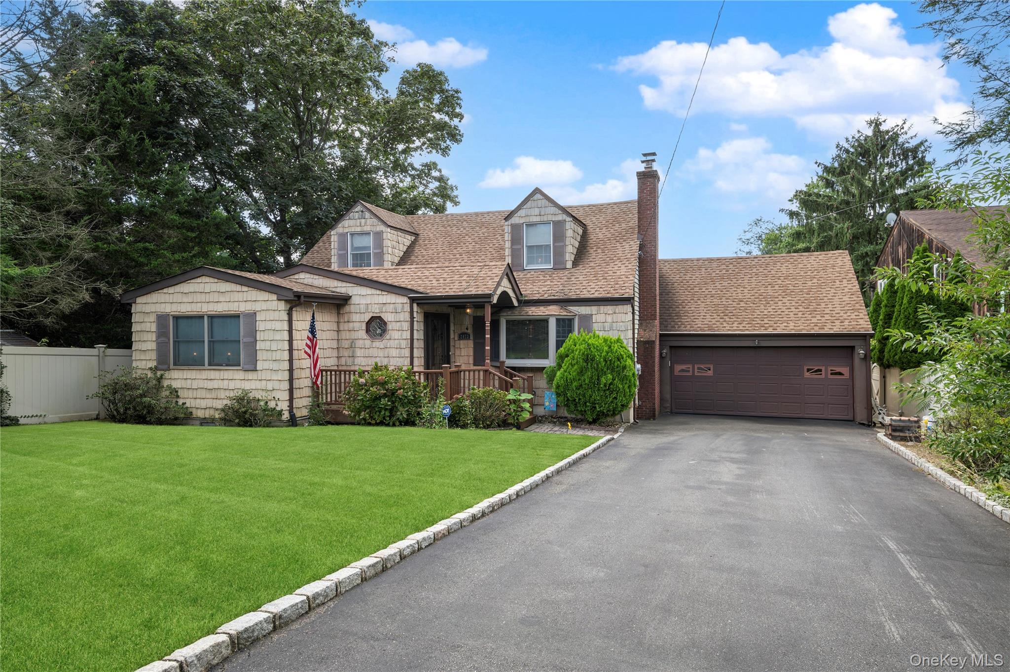 2473 New York Avenue, Melville