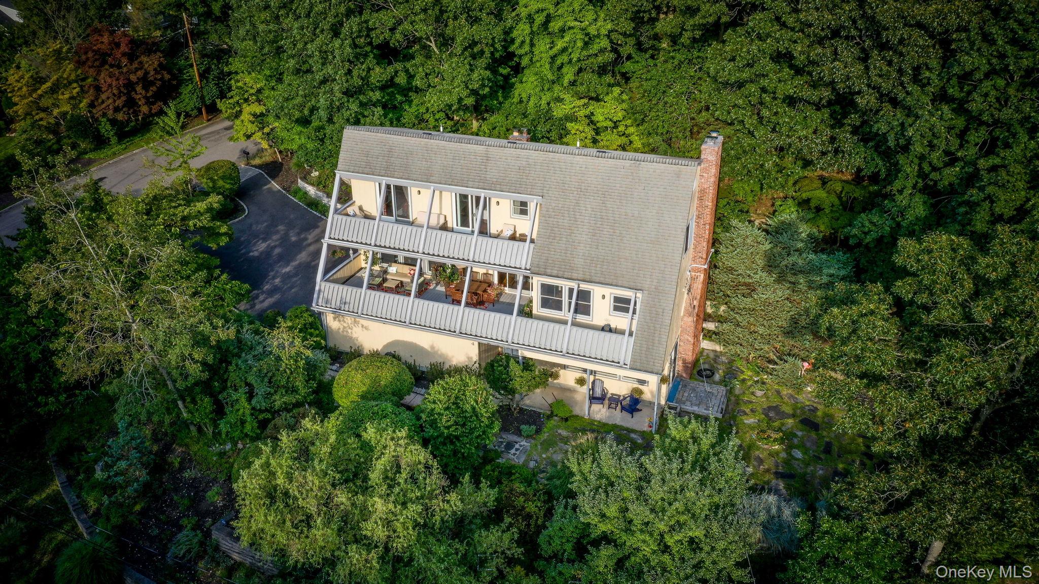 4 Hill Dale Avenue — photo 3