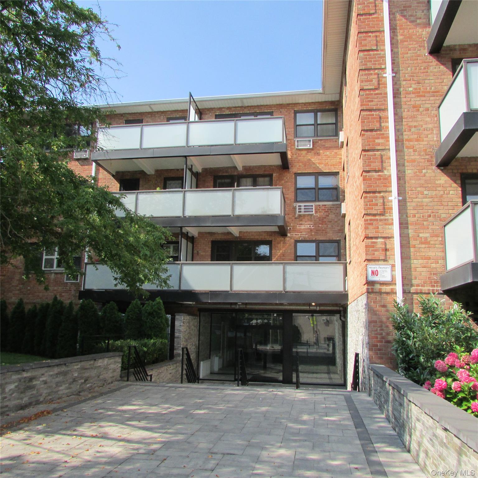 315 Atlantic Avenue #2A, East Rockaway