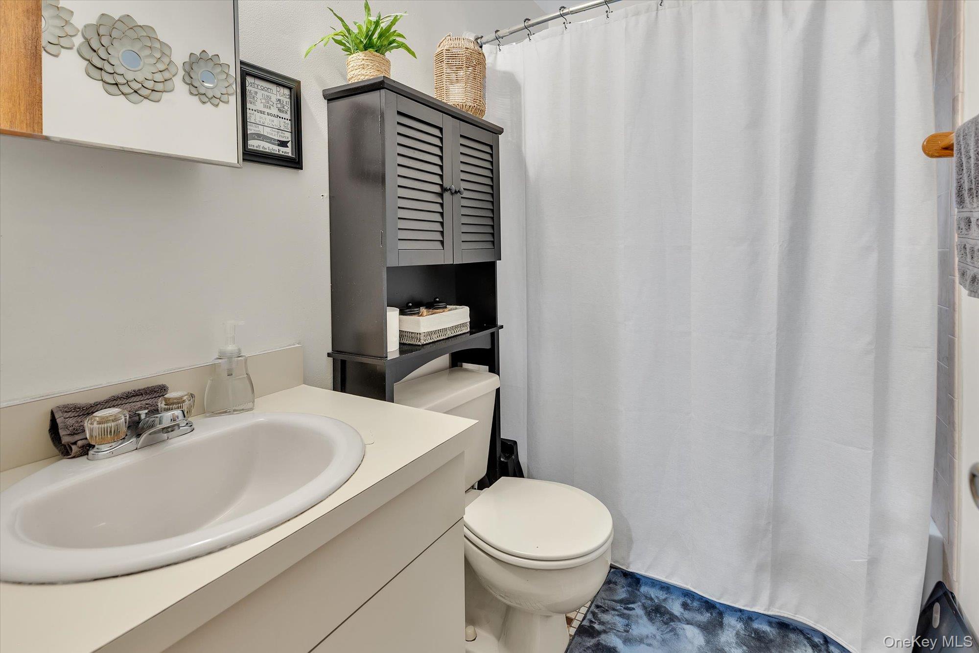 1045 Park Avenue — photo 9