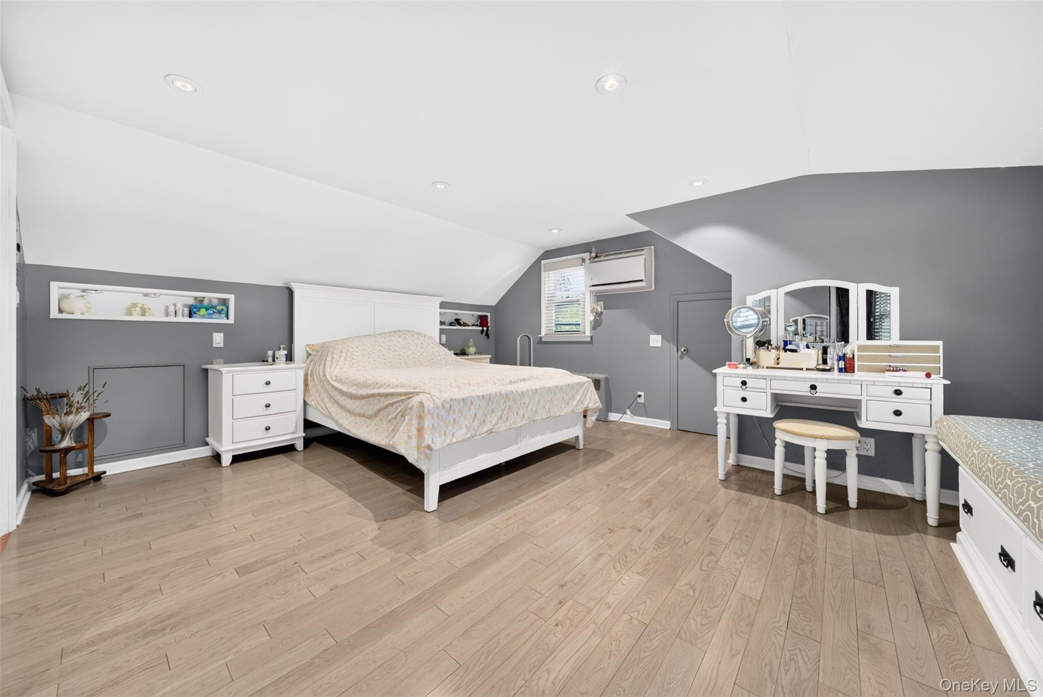 69 Stewart Avenue — photo 18