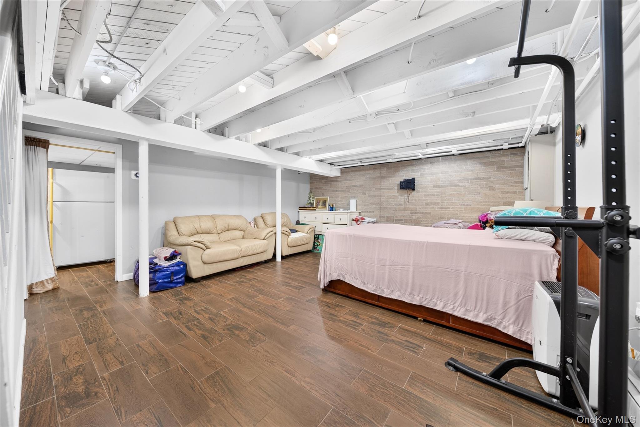 69 Stewart Avenue — photo 23