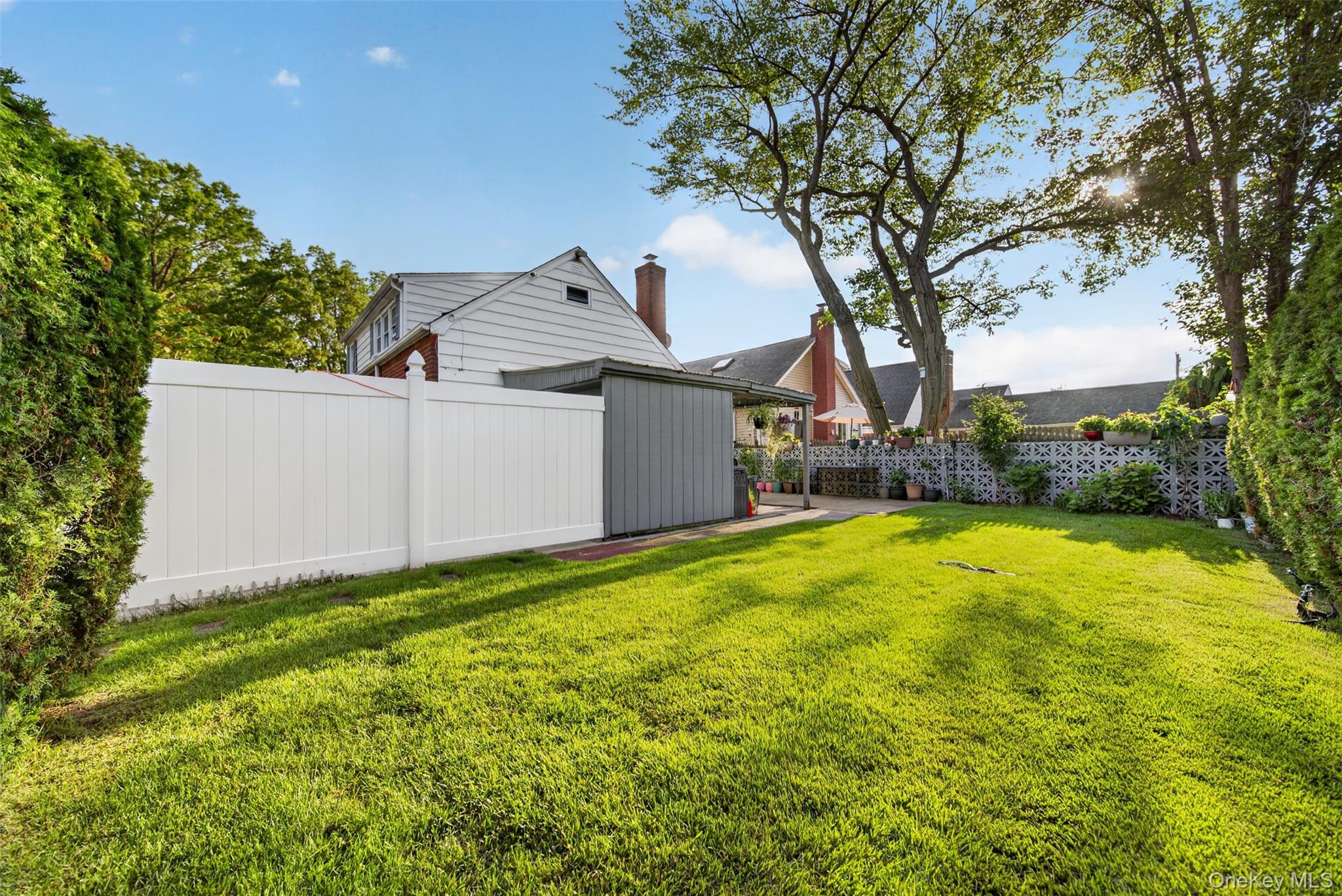 69 Stewart Avenue — photo 33