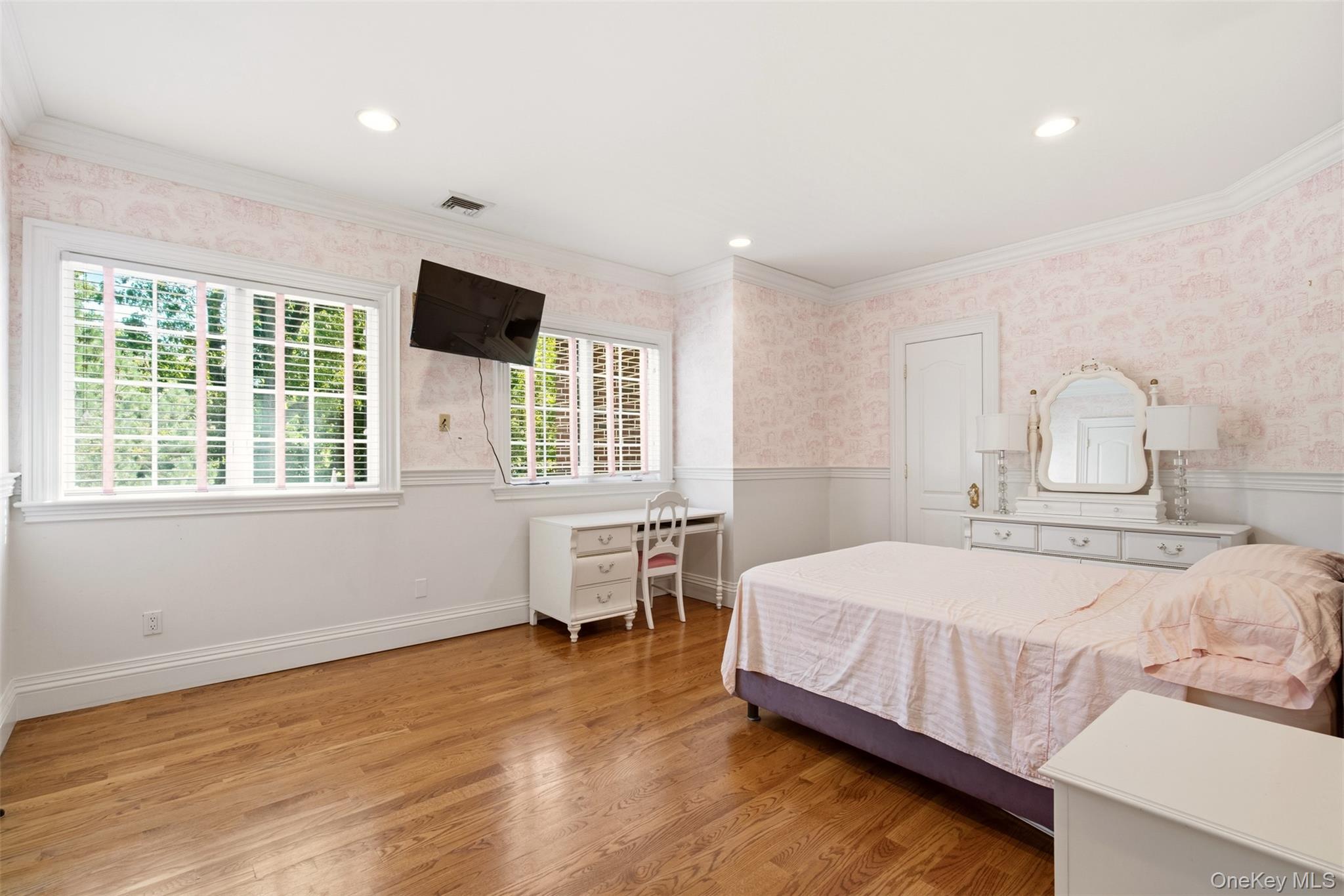 147 Bacon Road — photo 35