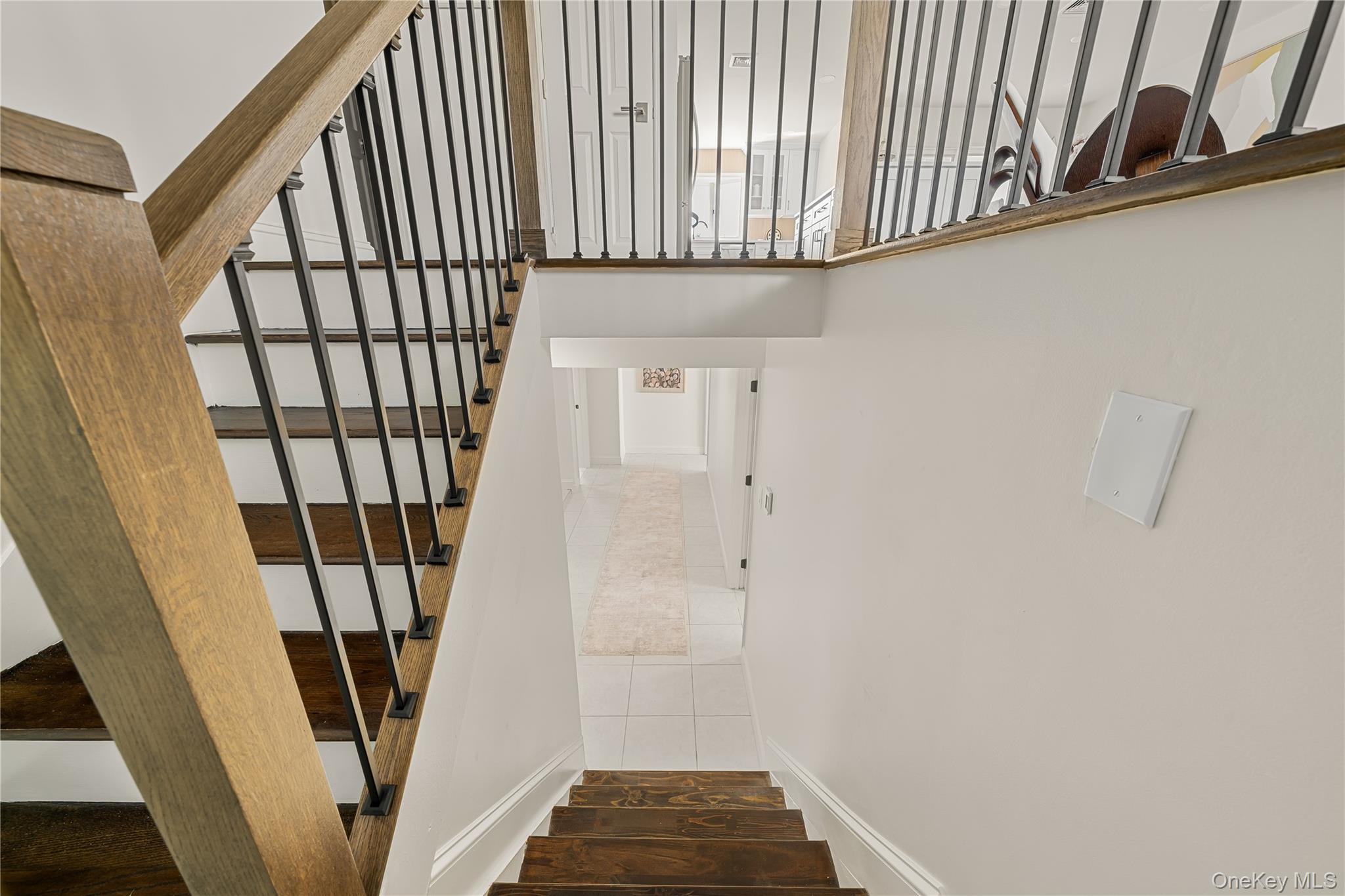 3260 Shore Road — photo 25