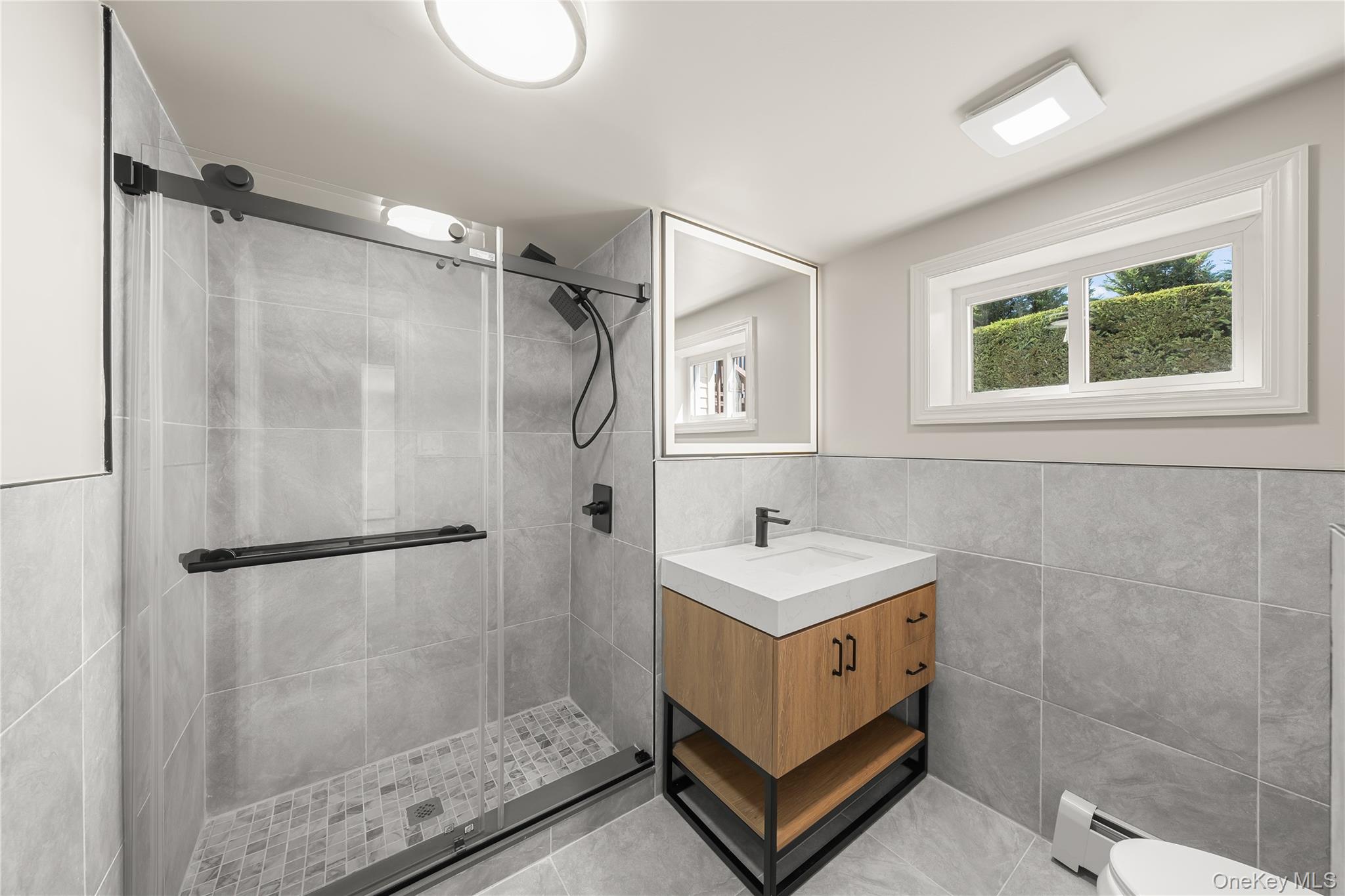 3260 Shore Road — photo 31