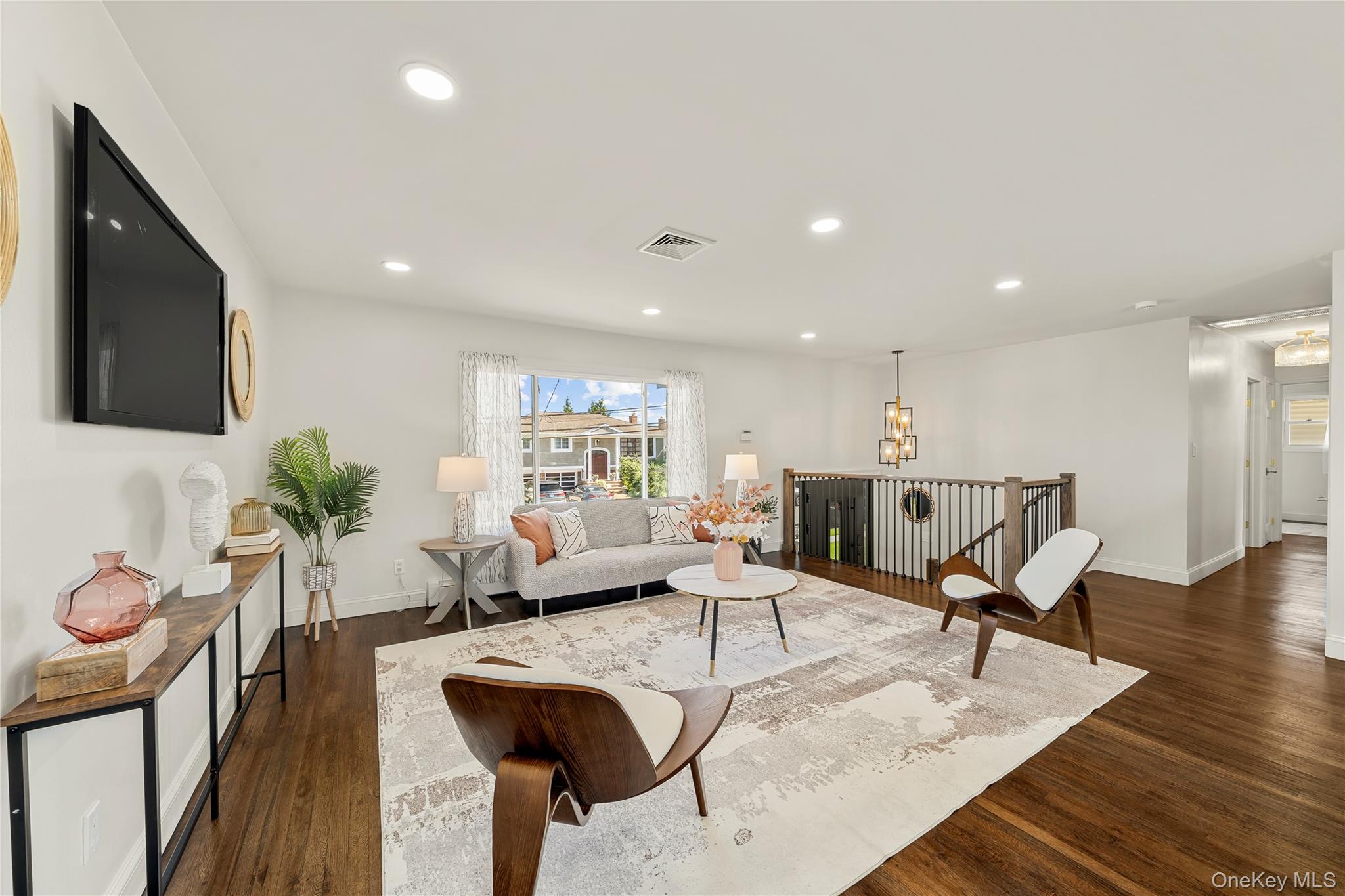 3260 Shore Road — photo 7
