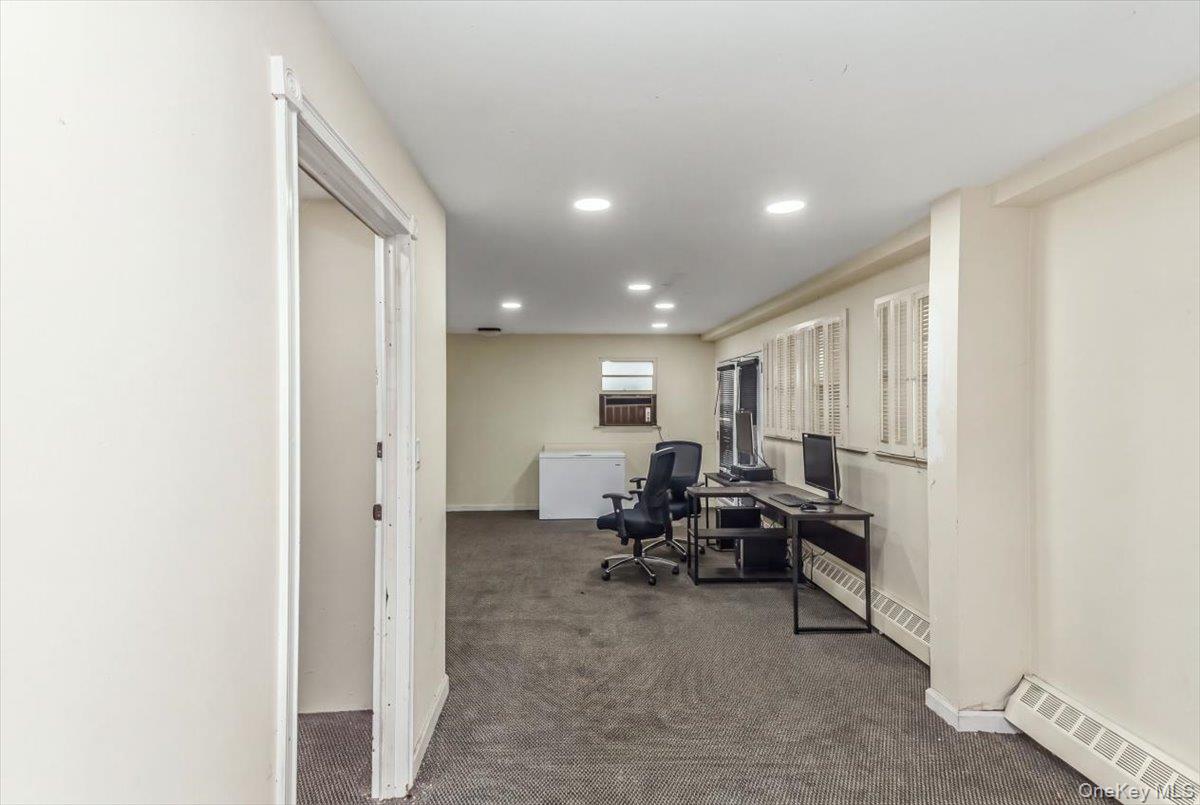 1 Greentree Circle — photo 23