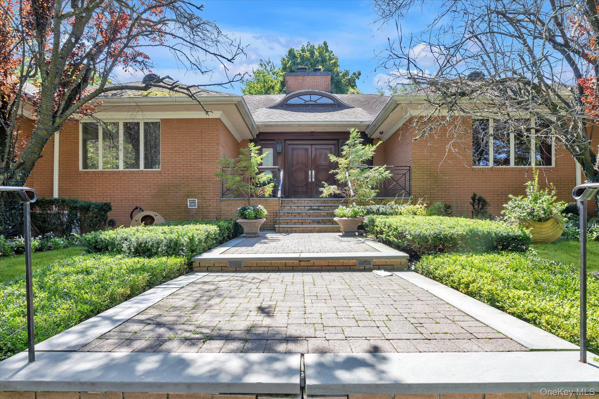 224 Beverly Road, Douglaston