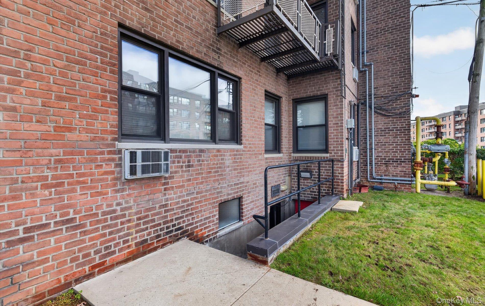 4 Birchwood Court #4G — photo 36