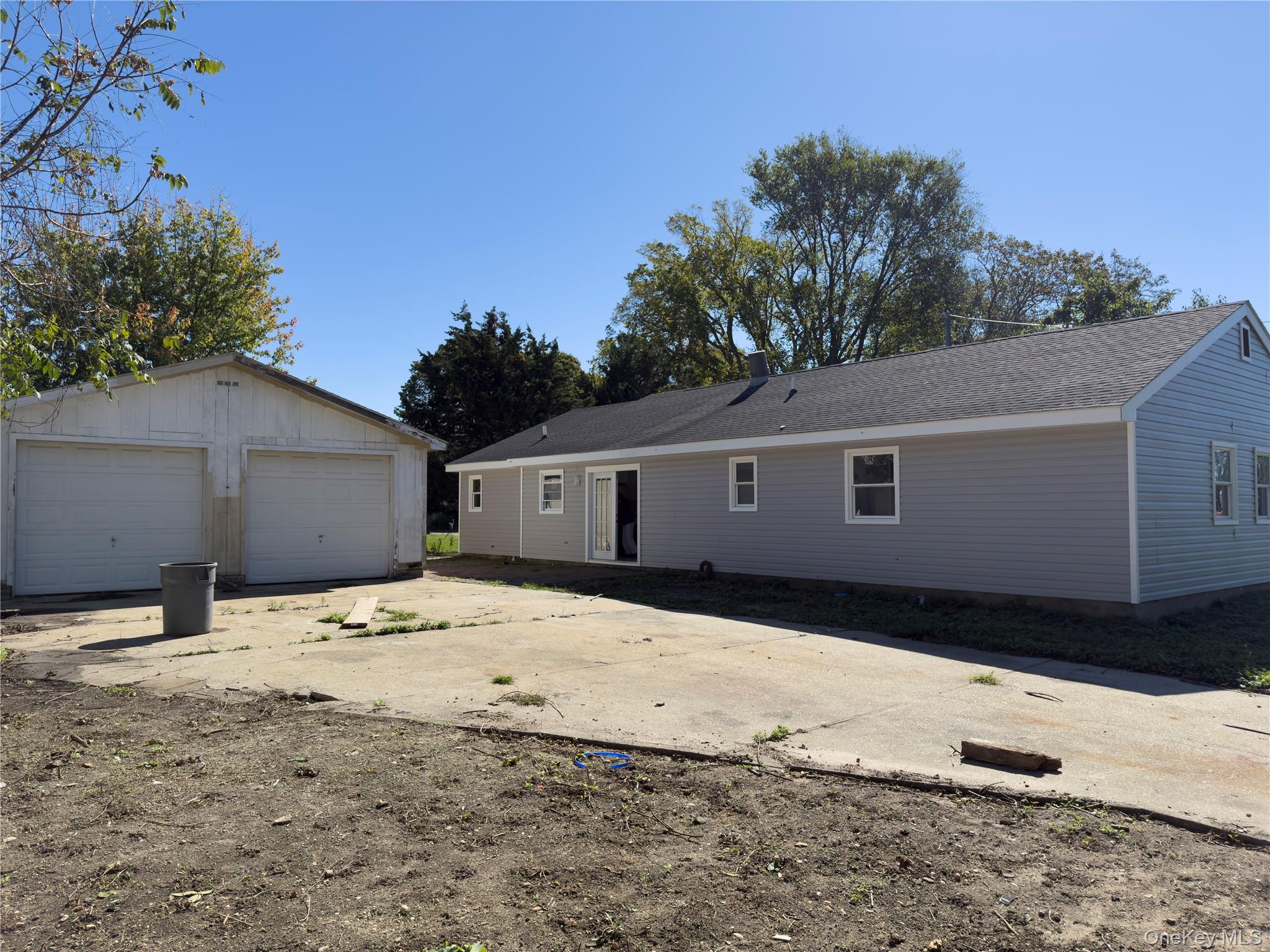 21 Astoria Road — photo 3