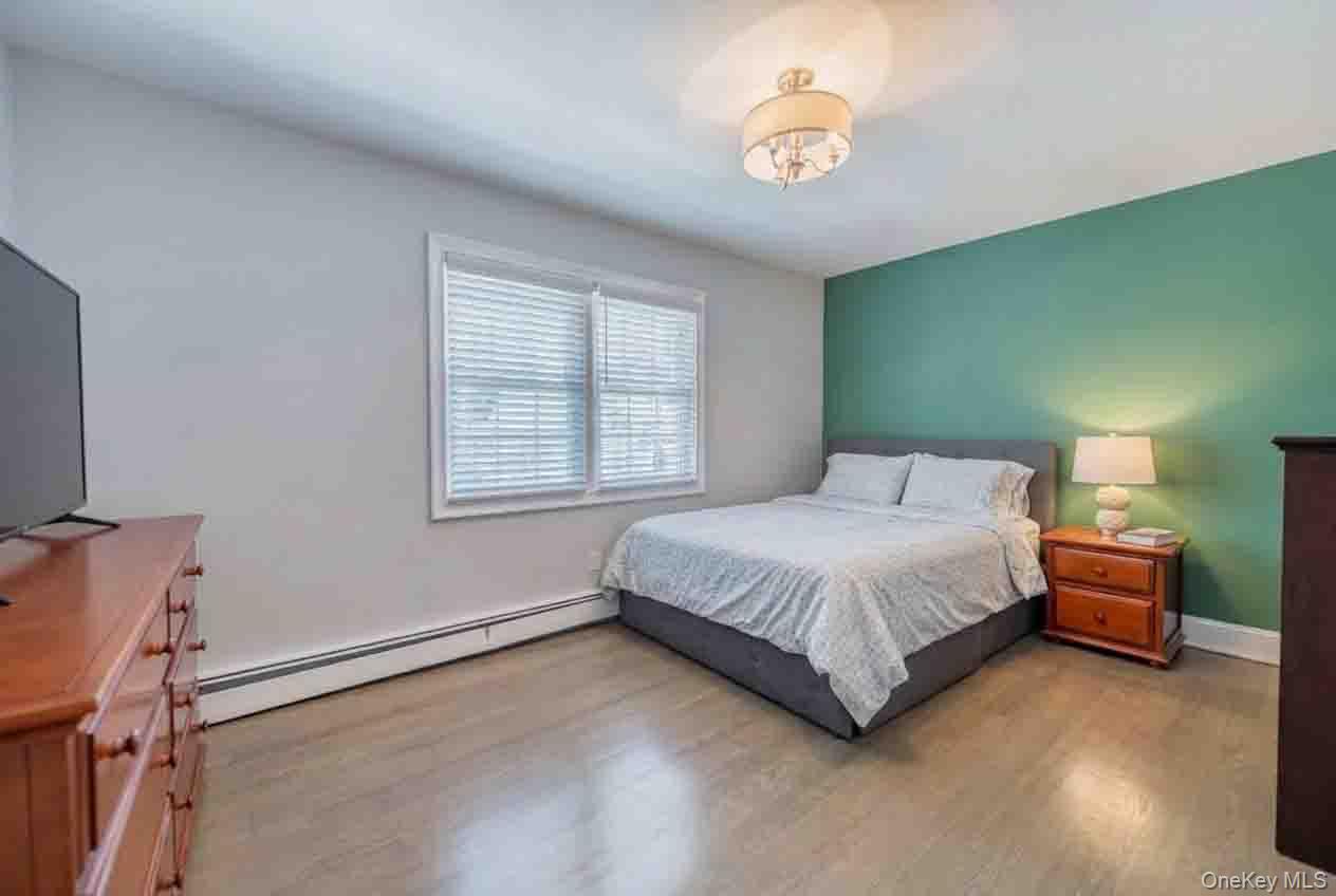 2 Ike Place — photo 12