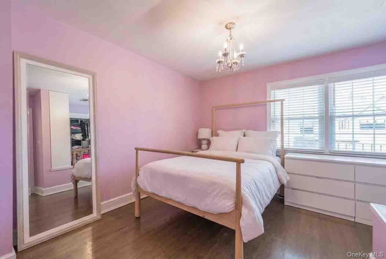 2 Ike Place — photo 15