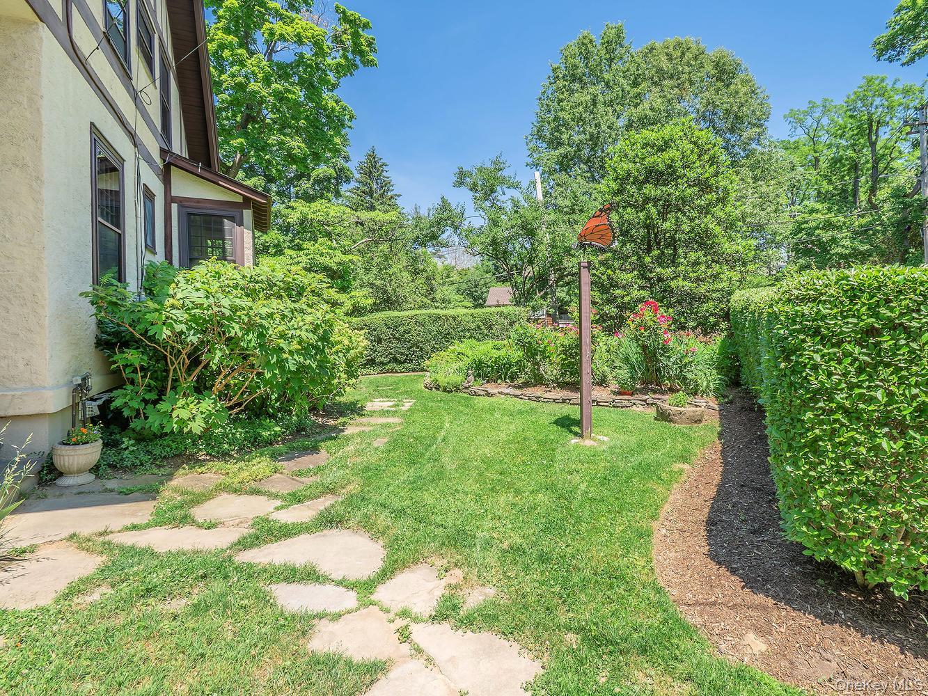230 Littleworth Lane — photo 3