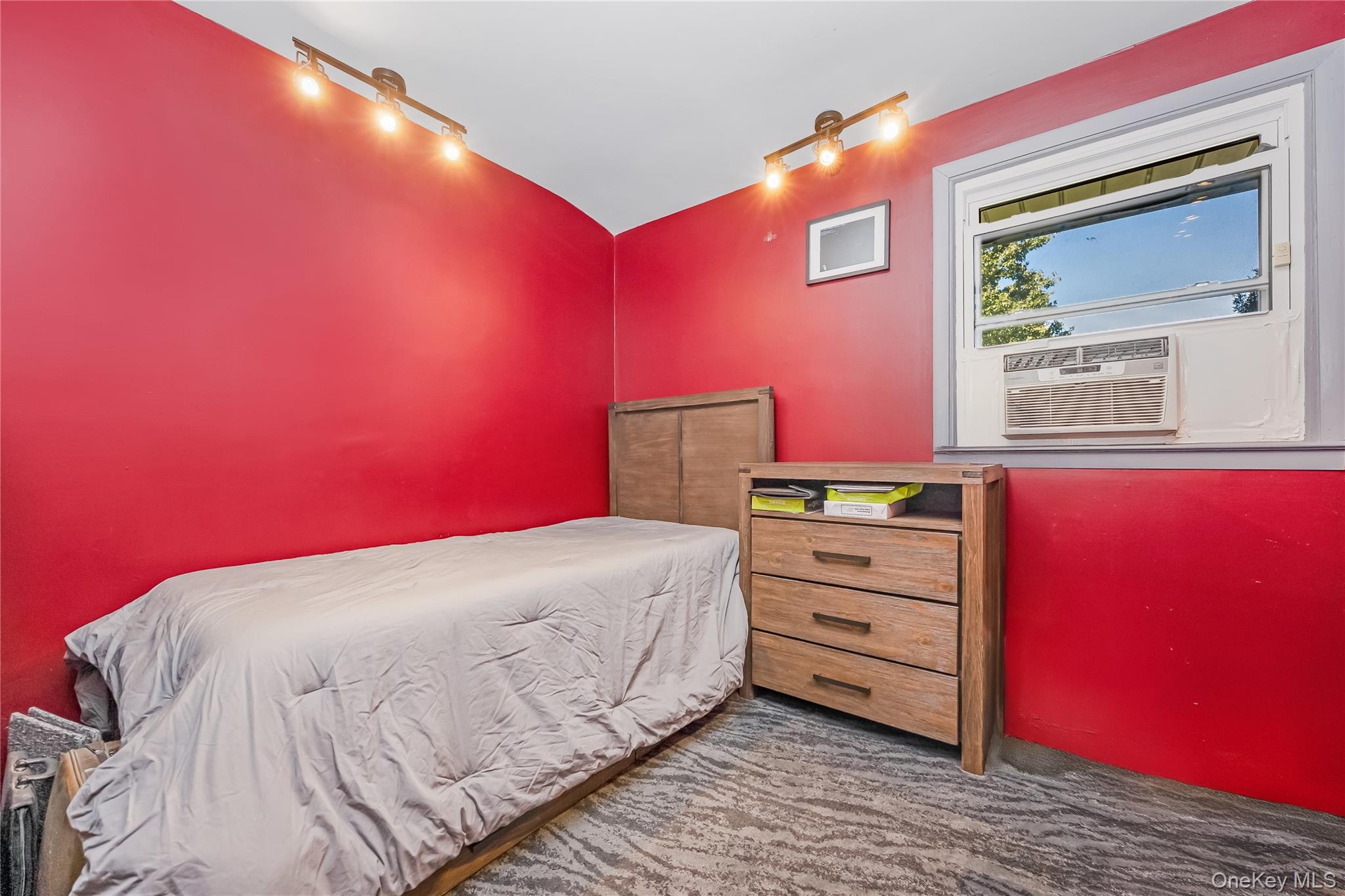 16 Wendy Lane — photo 13