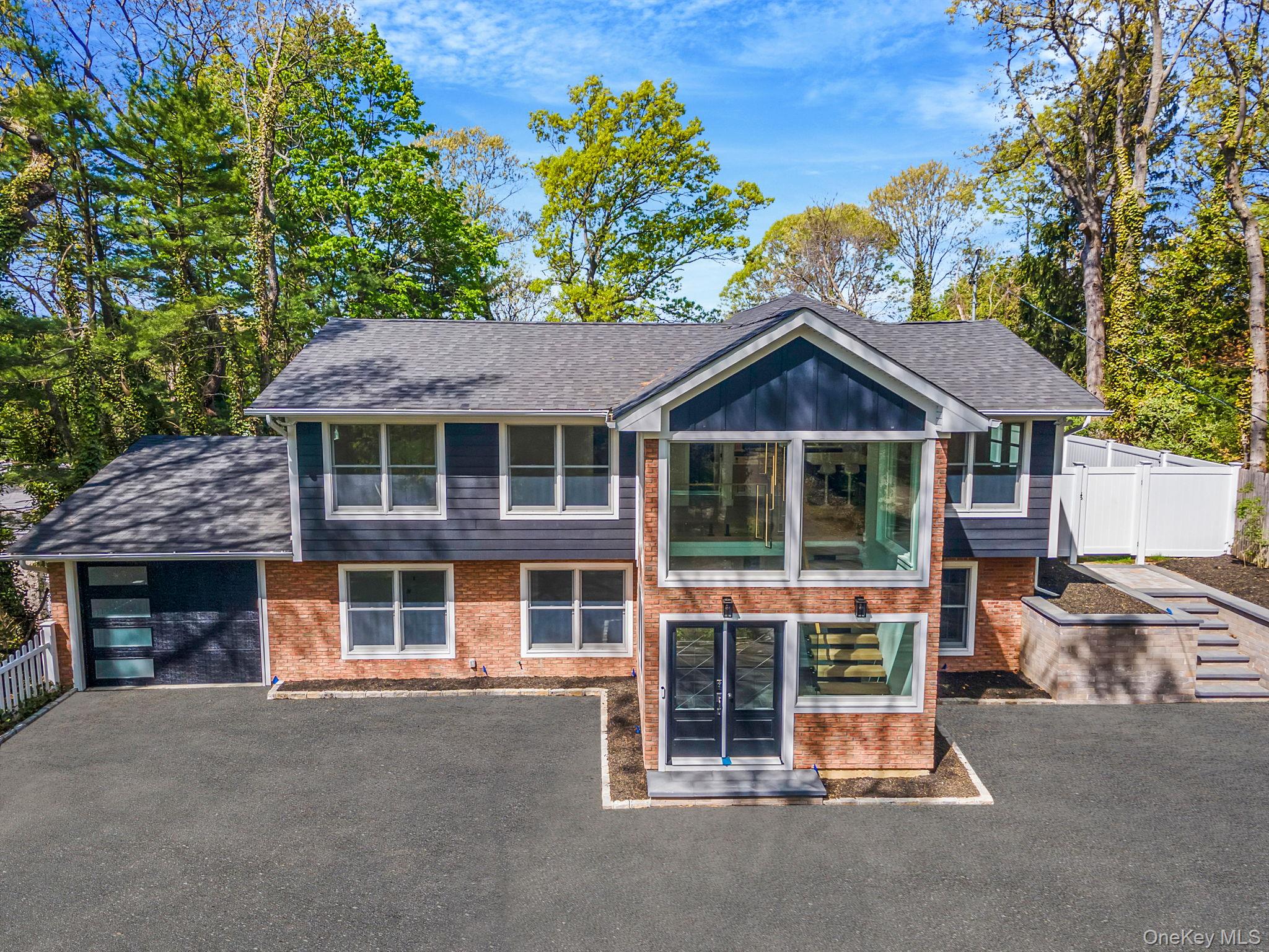 40 Friendly Road, Smithtown