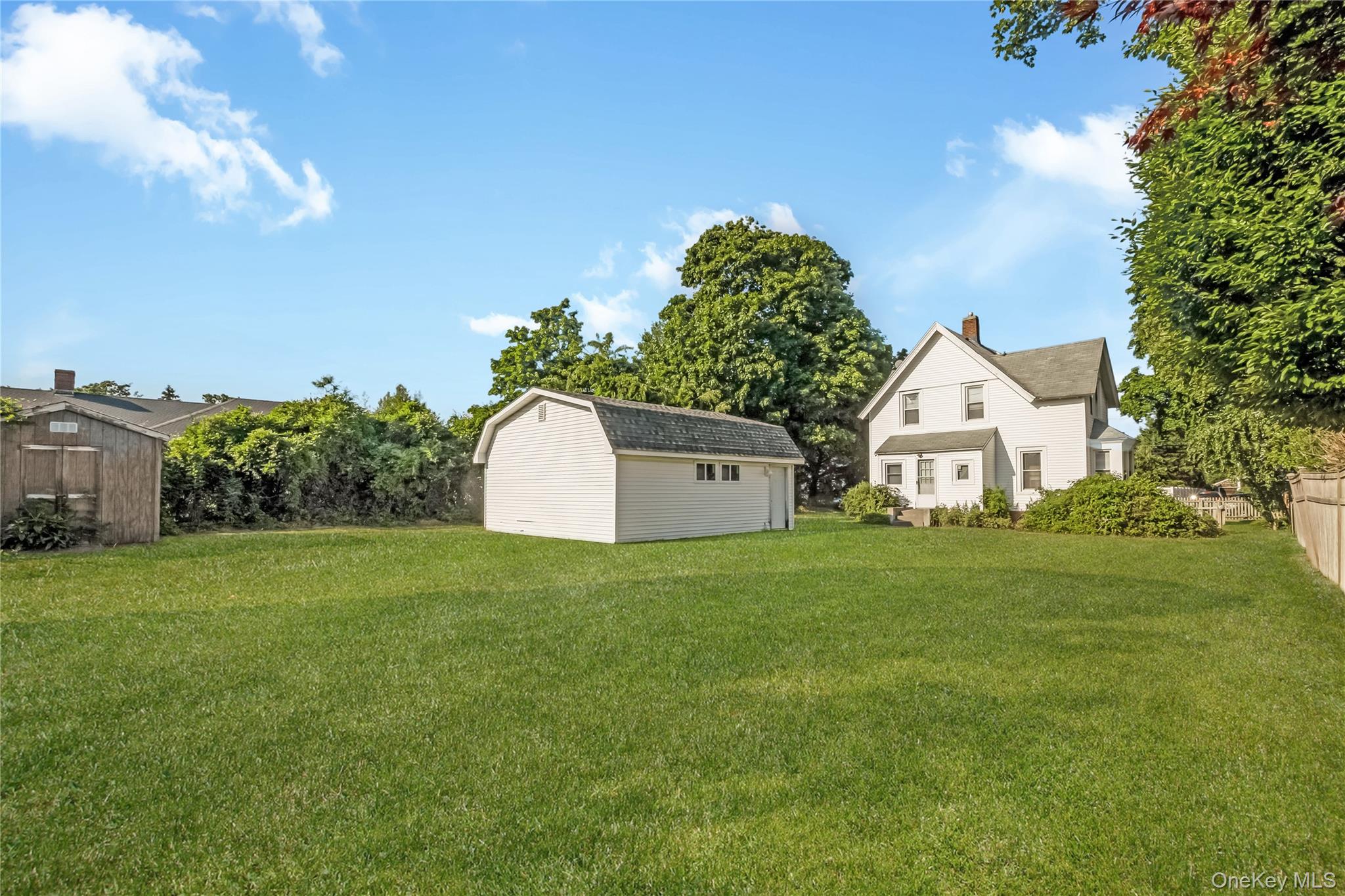 86 Union Avenue — photo 4