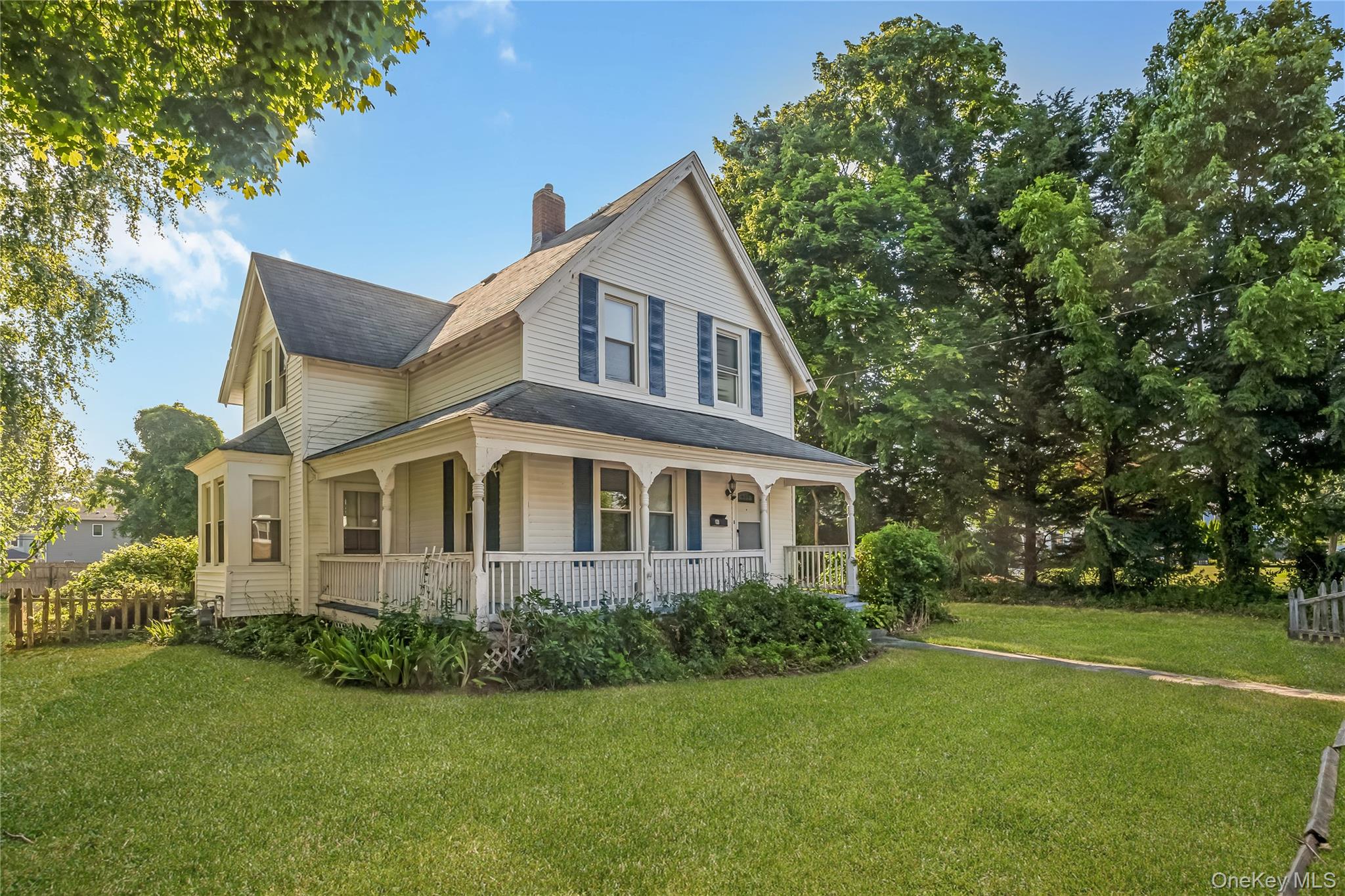 86 Union Avenue, Islip